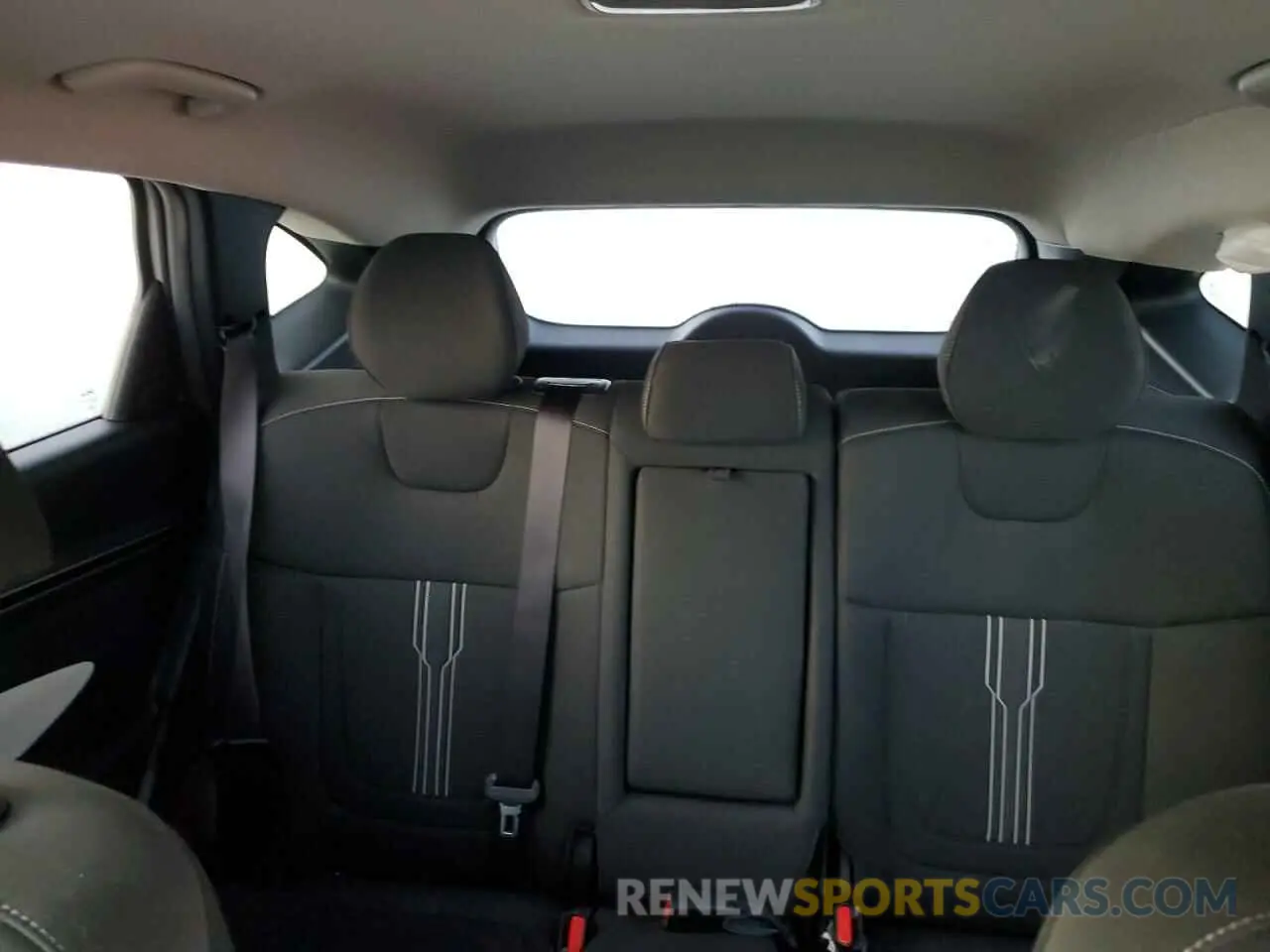10 Photograph of a damaged car 5NMJB3AE1PH292665 HYUNDAI TUCSON 2023