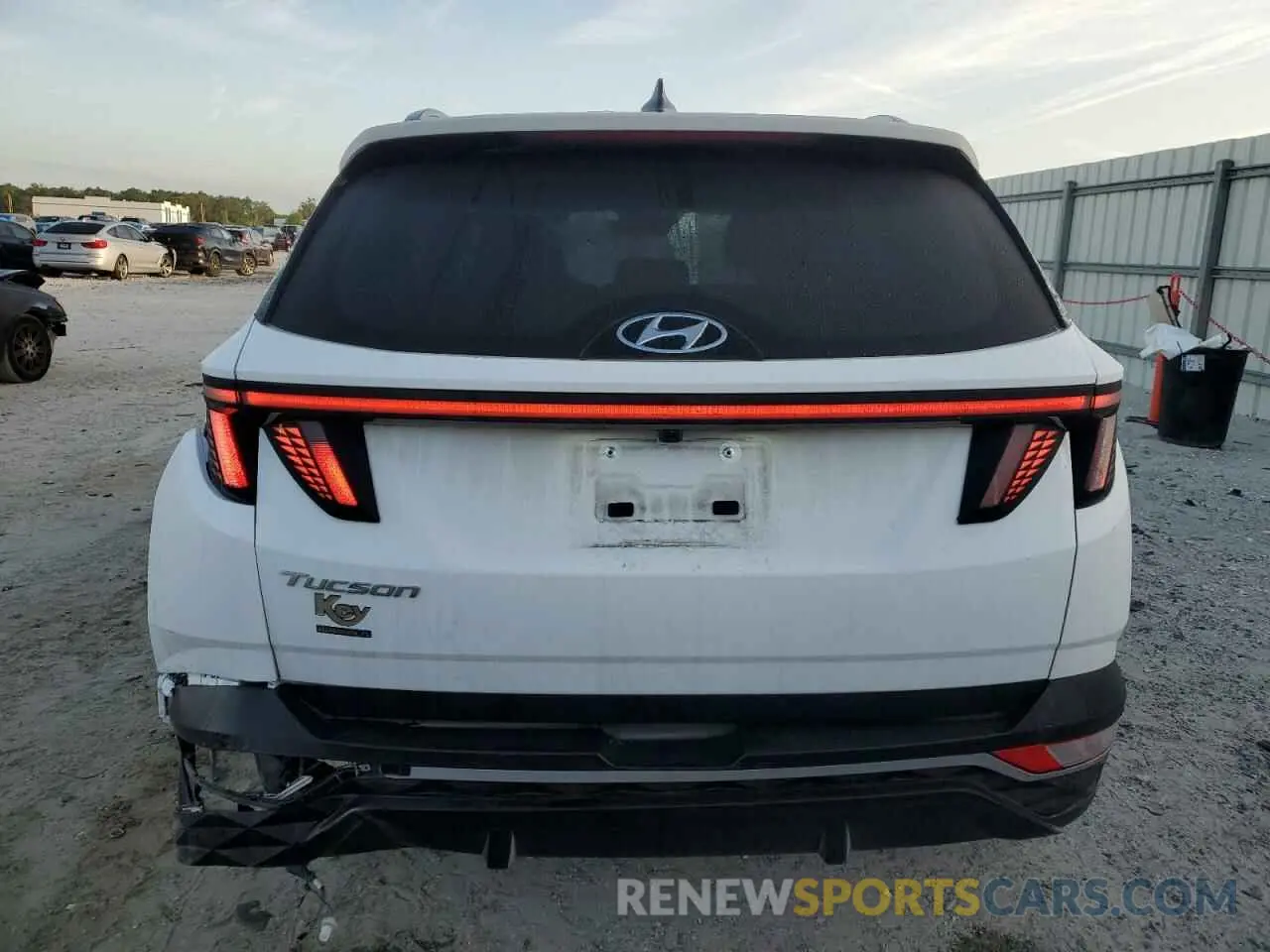 6 Photograph of a damaged car 5NMJB3AE1PH292665 HYUNDAI TUCSON 2023