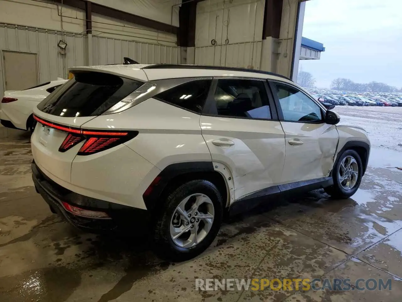 3 Фотография поврежденного автомобиля 5NMJB3AE2PH176925 HYUNDAI TUCSON 2023