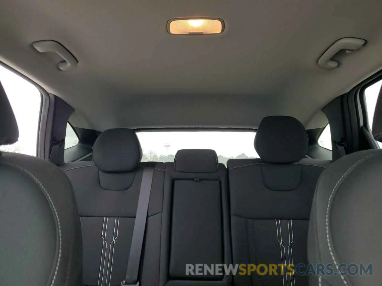 10 Photograph of a damaged car 5NMJB3AE3PH289377 HYUNDAI TUCSON 2023