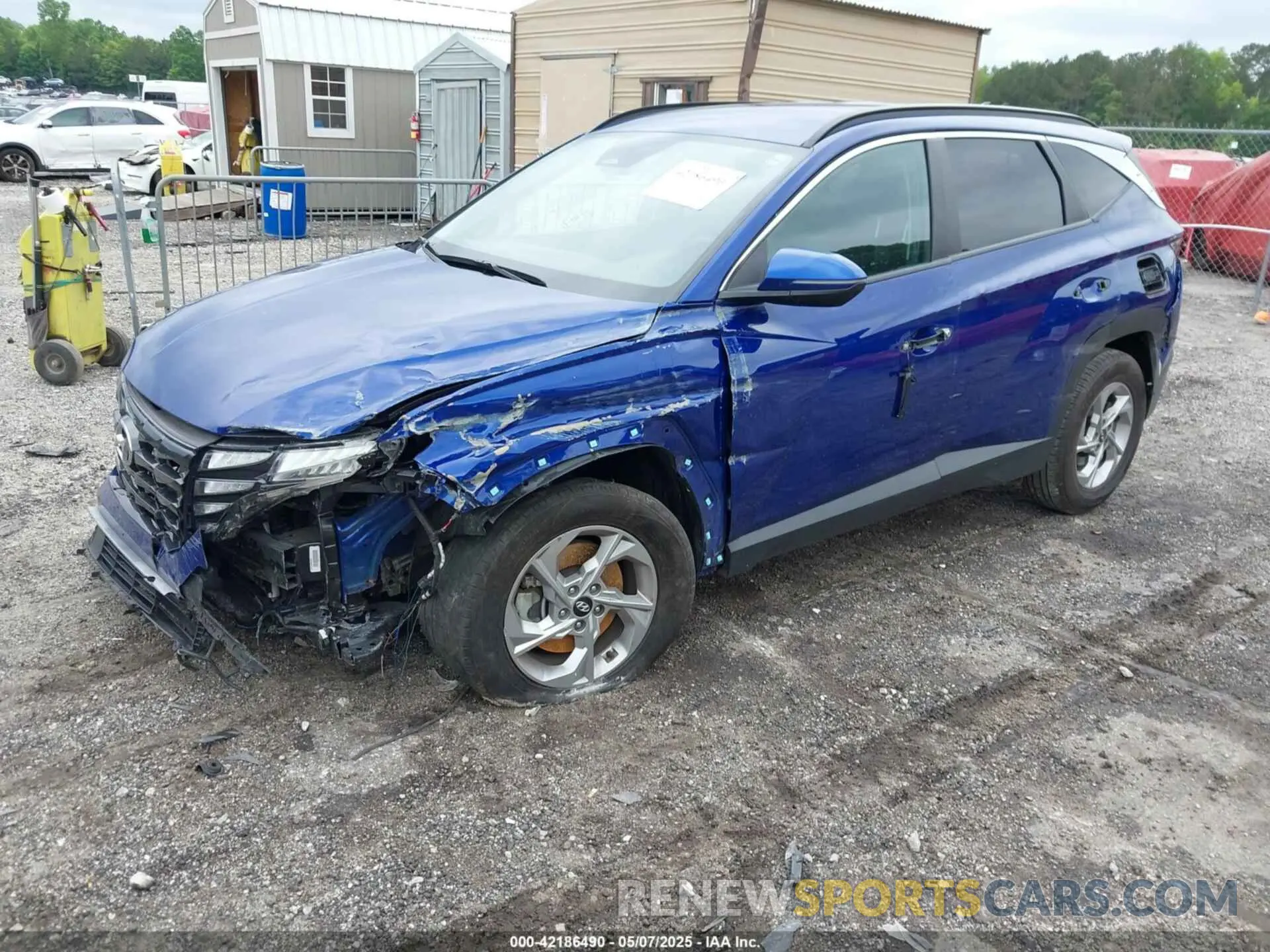 2 Photograph of a damaged car 5NMJB3AE4PH199283 HYUNDAI TUCSON 2023