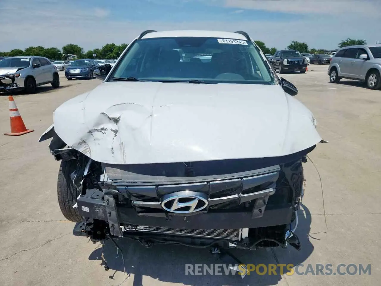 5 Photograph of a damaged car 5NMJB3AE5PH253903 HYUNDAI TUCSON 2023