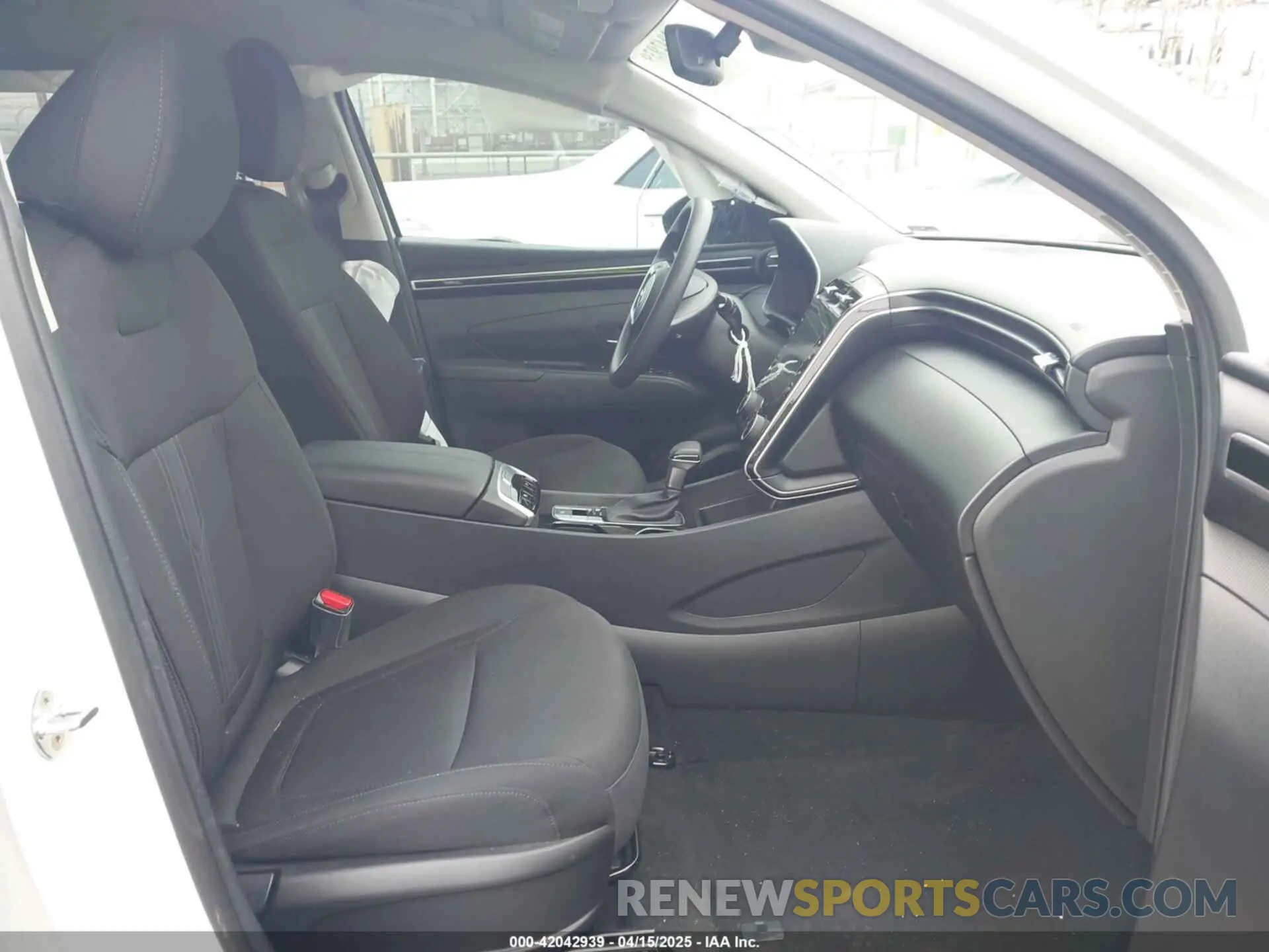 5 Фотография поврежденного автомобиля 5NMJB3AE6PH198295 HYUNDAI TUCSON 2023