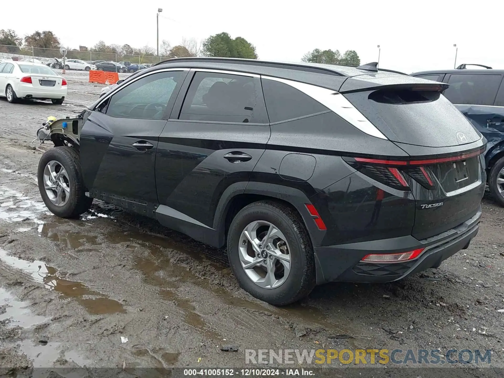 3 Photograph of a damaged car 5NMJB3AE7PH206355 HYUNDAI TUCSON 2023