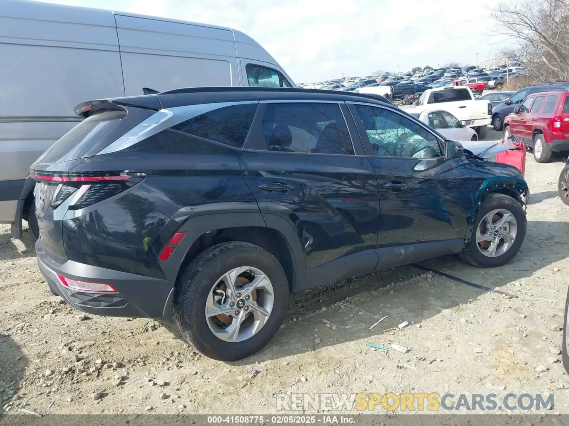 14 Photograph of a damaged car 5NMJB3AE7PH254423 HYUNDAI TUCSON 2023