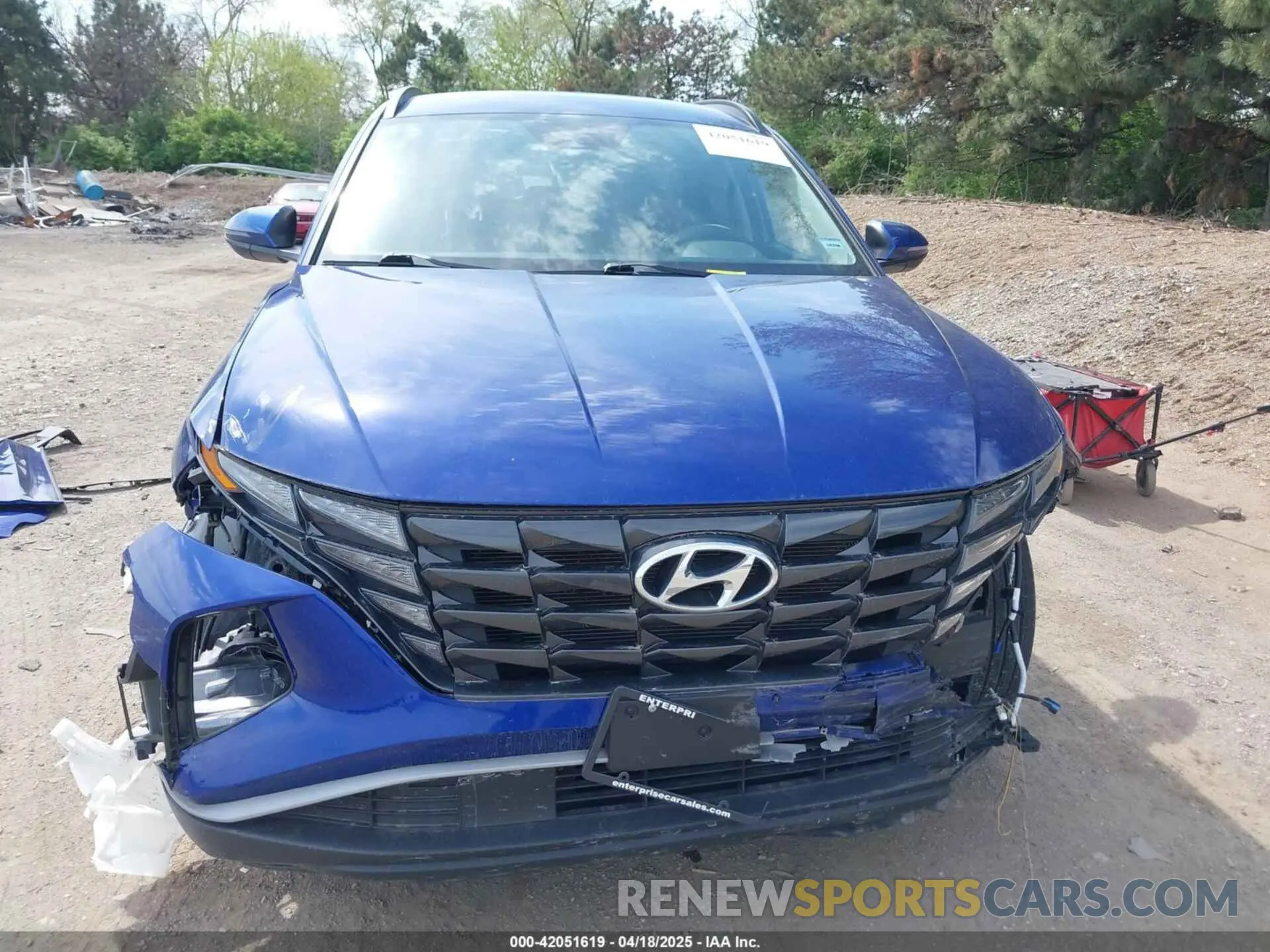 12 Photograph of a damaged car 5NMJB3AE8PH195897 HYUNDAI TUCSON 2023