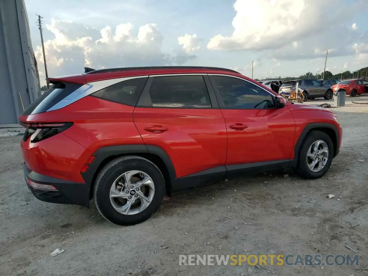 3 Photograph of a damaged car 5NMJB3AEXPH218791 HYUNDAI TUCSON 2023