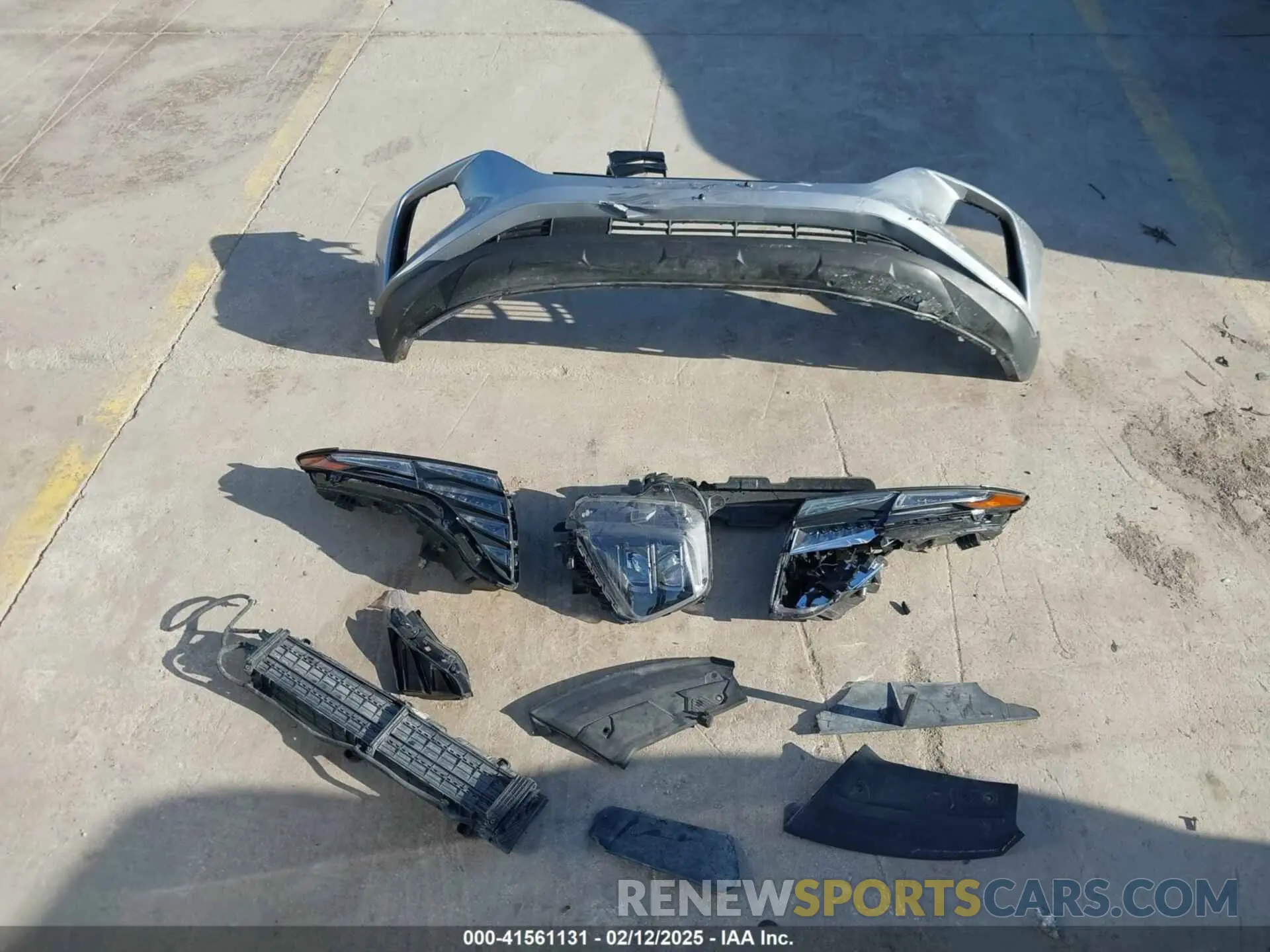 12 Photograph of a damaged car 5NMJBCAE2PH266771 HYUNDAI TUCSON 2023
