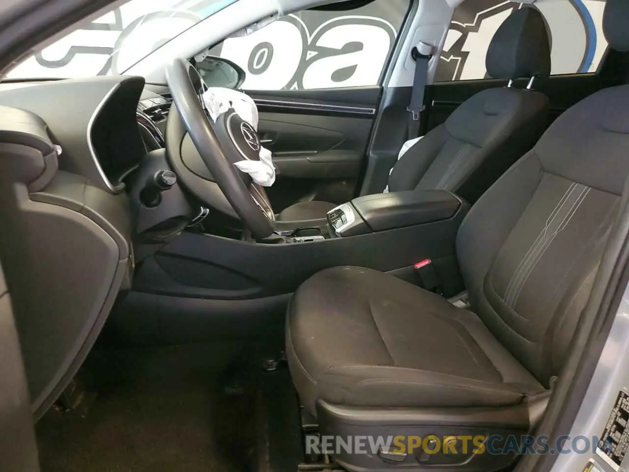 7 Photograph of a damaged car 5NMJBCAE5PH195212 HYUNDAI TUCSON 2023