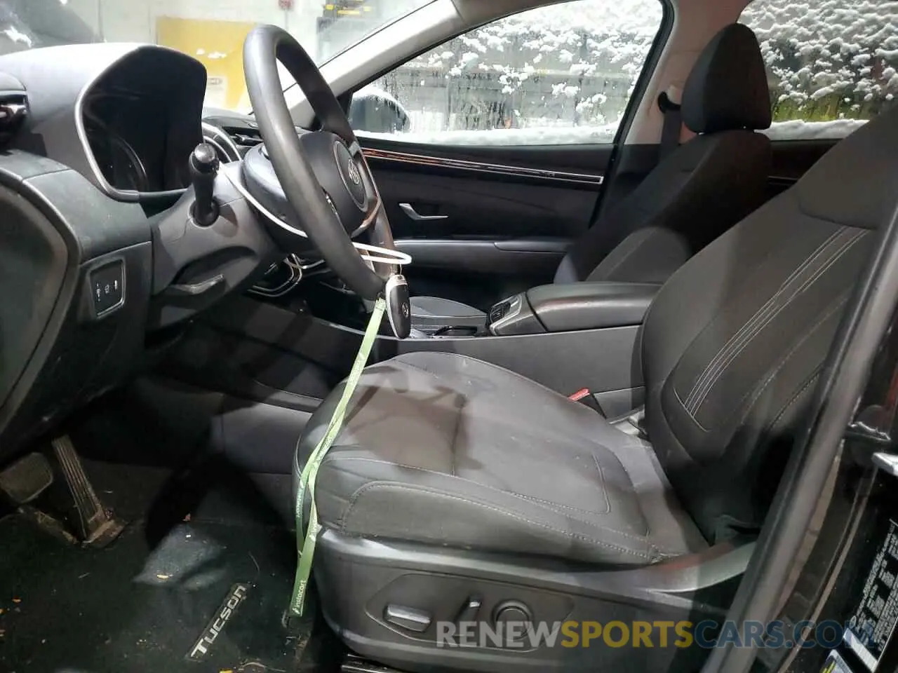 7 Photograph of a damaged car 5NMJBCAE7PH214875 HYUNDAI TUCSON 2023