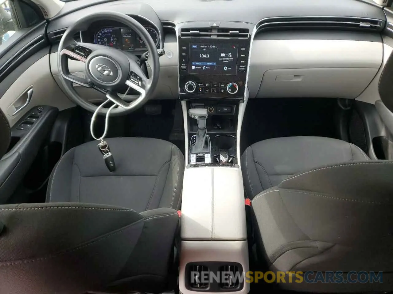 8 Photograph of a damaged car 5NMJBCAE9PH196900 HYUNDAI TUCSON 2023