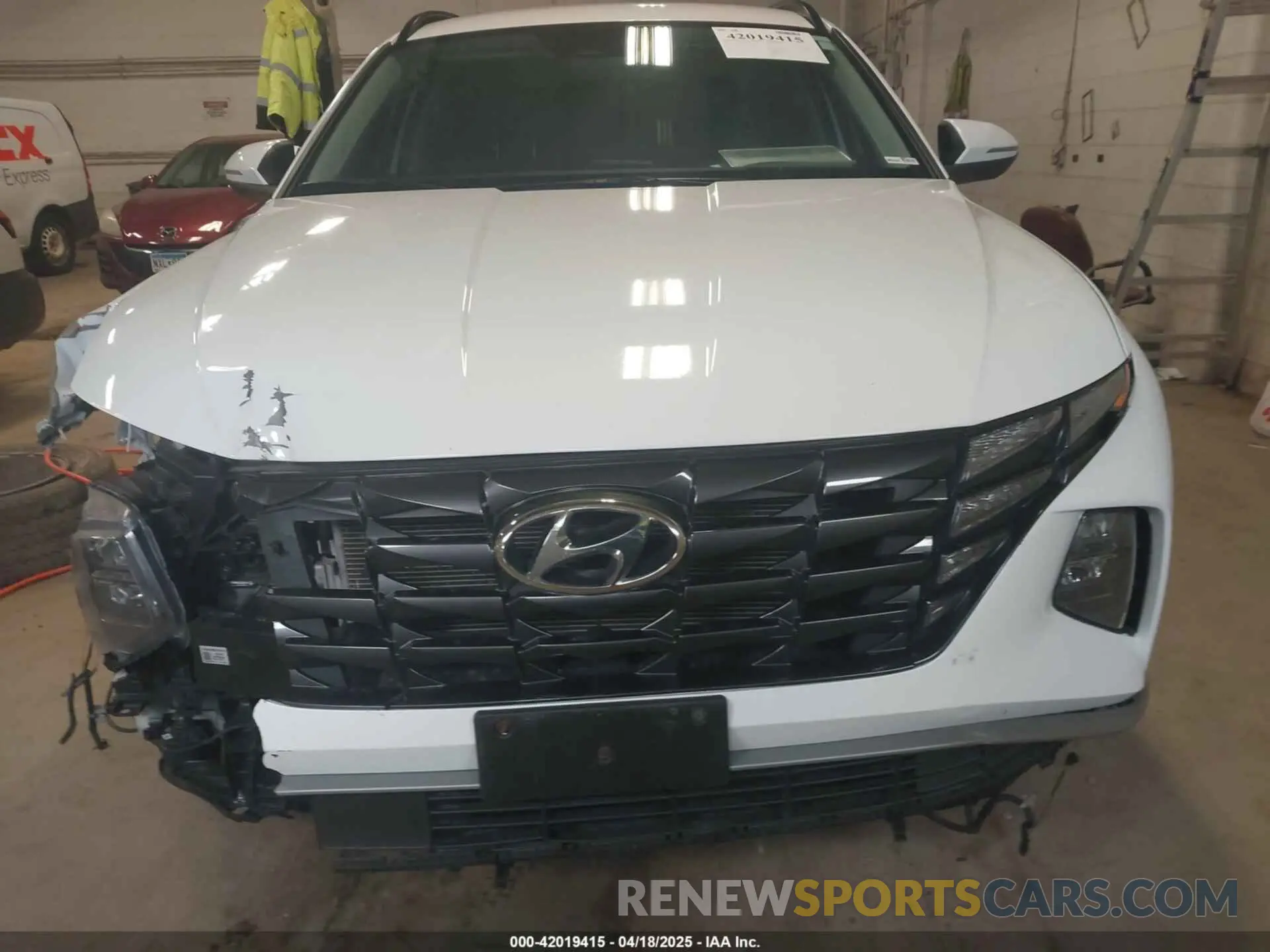 12 Фотография поврежденного автомобиля 5NMJBCAE9PH271742 HYUNDAI TUCSON 2023