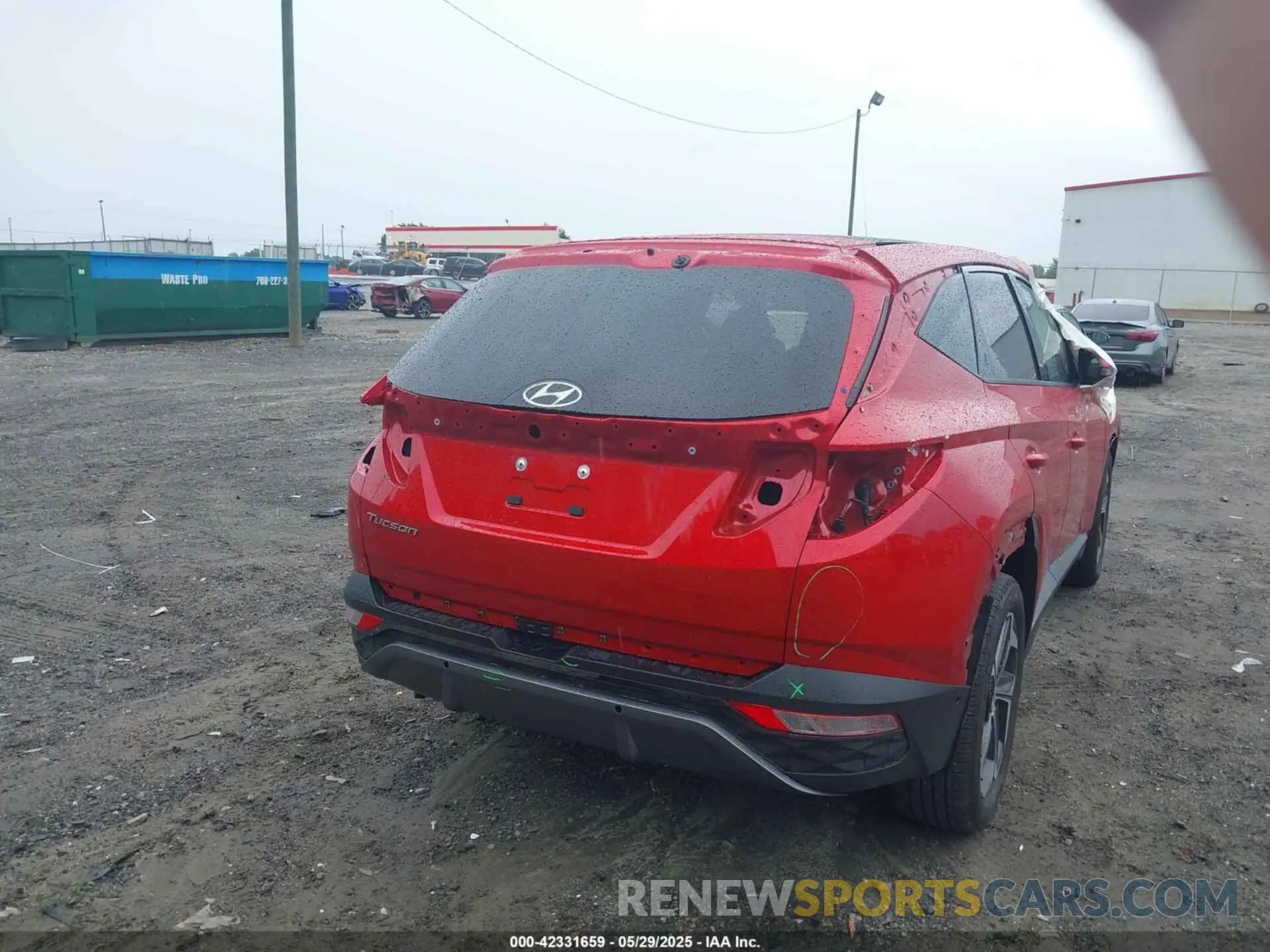 6 Photograph of a damaged car 5NMJE3AE2PH214340 HYUNDAI TUCSON 2023