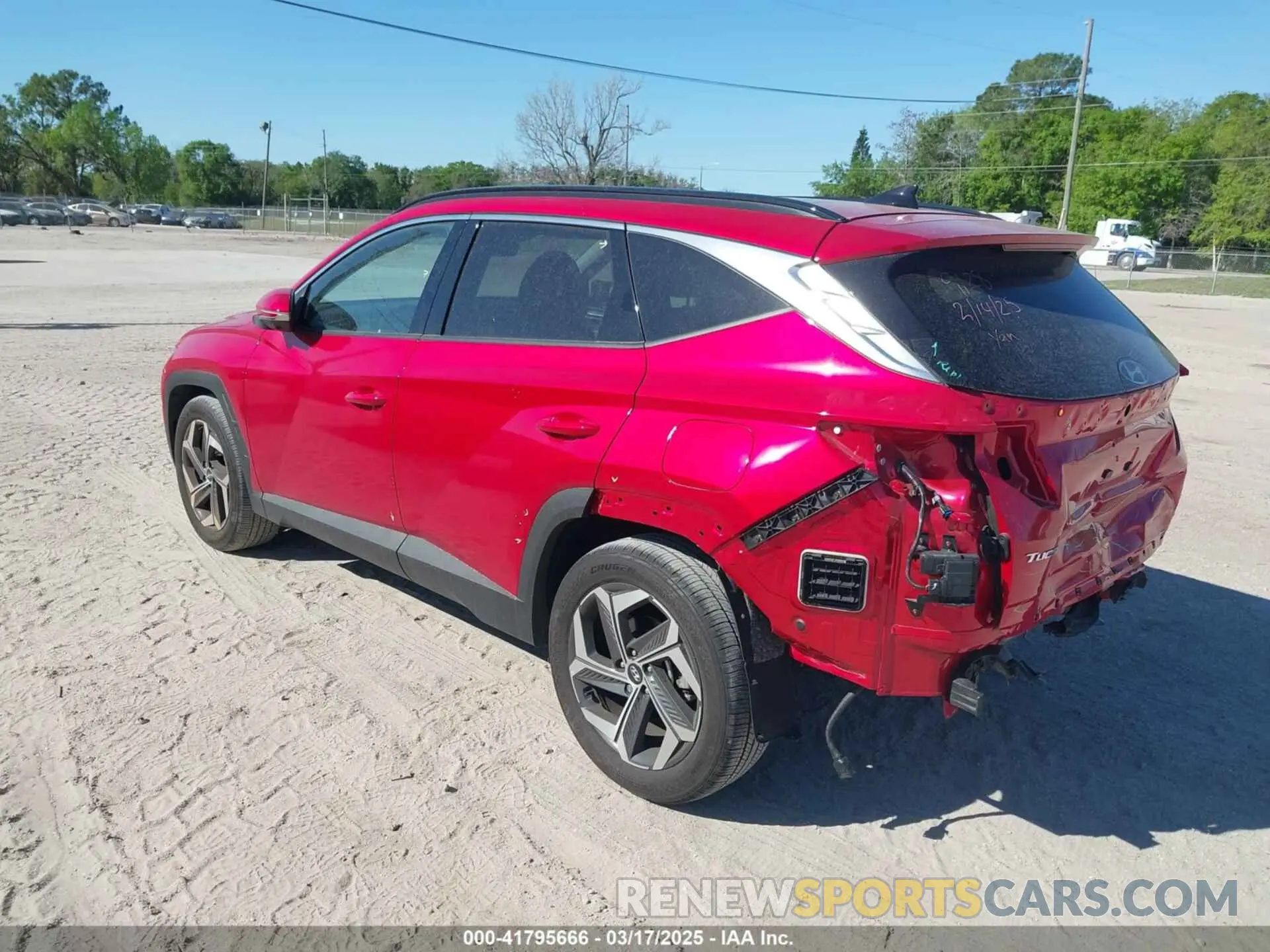 3 Фотография поврежденного автомобиля 5NMJE3AE5PH216177 HYUNDAI TUCSON 2023