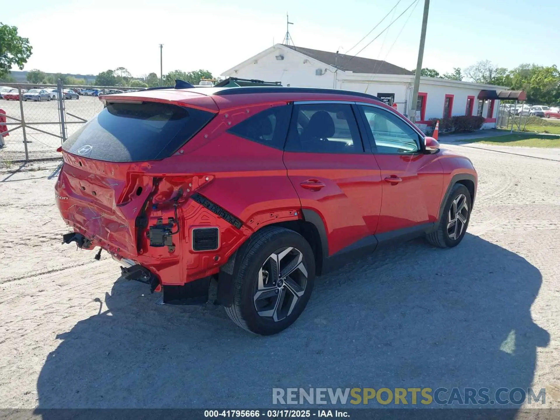 4 Фотография поврежденного автомобиля 5NMJE3AE5PH216177 HYUNDAI TUCSON 2023