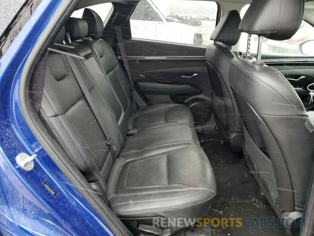 10 Photograph of a damaged car 5NMJE3AE8PH162082 HYUNDAI TUCSON 2023