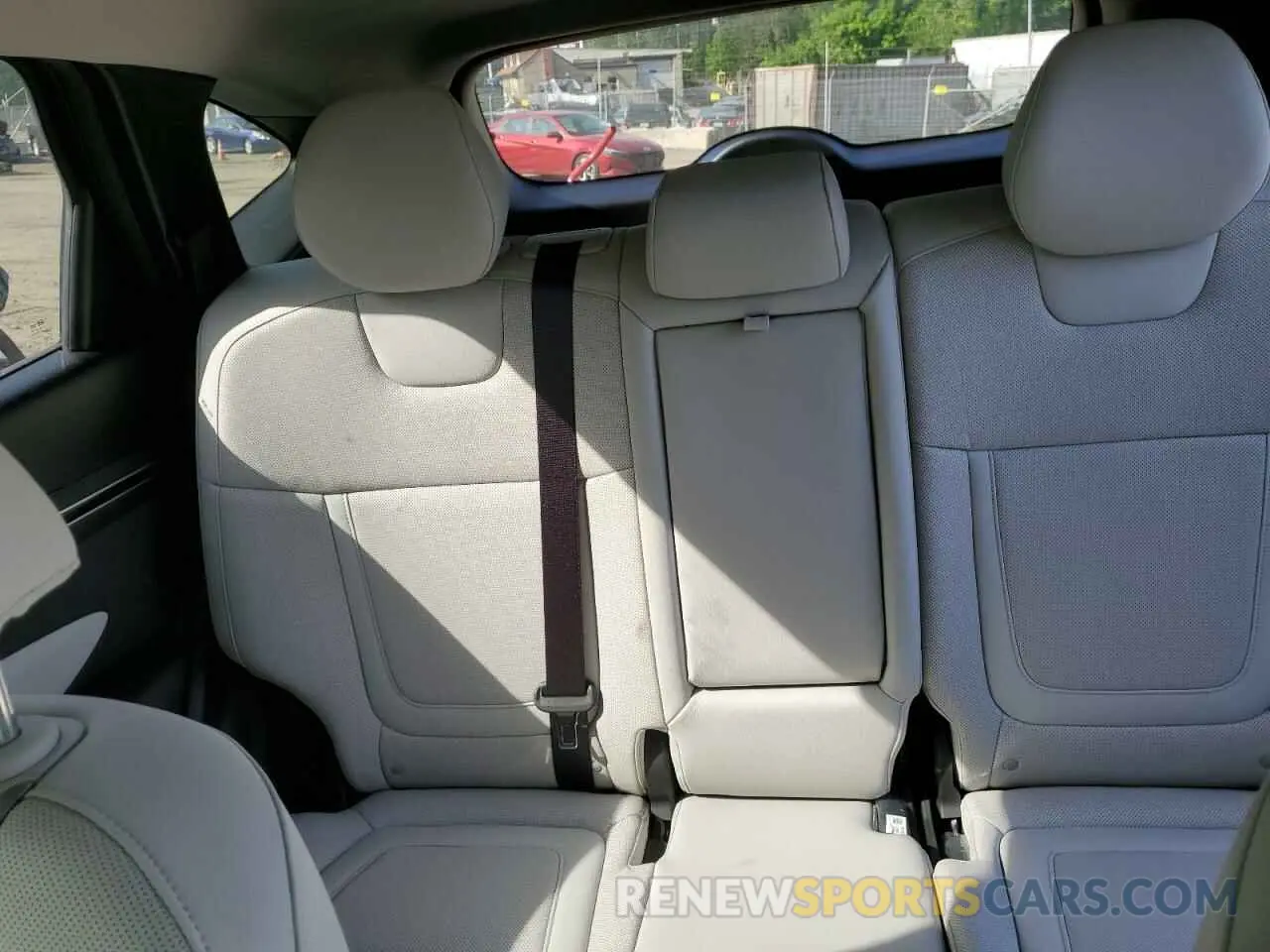 11 Photograph of a damaged car 5NMJECAE0PH210979 HYUNDAI TUCSON 2023