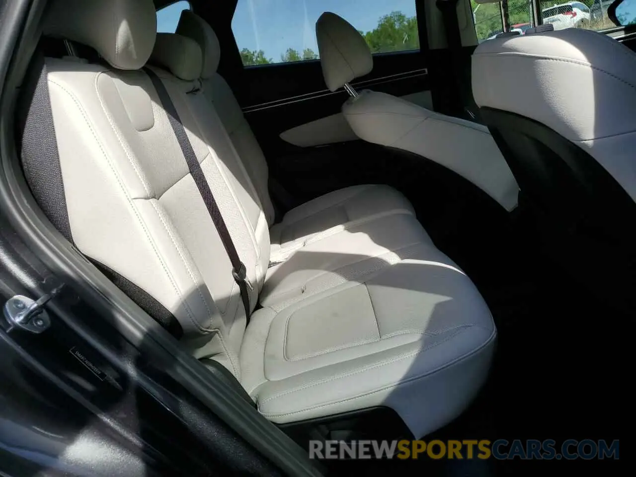 12 Photograph of a damaged car 5NMJECAE0PH210979 HYUNDAI TUCSON 2023