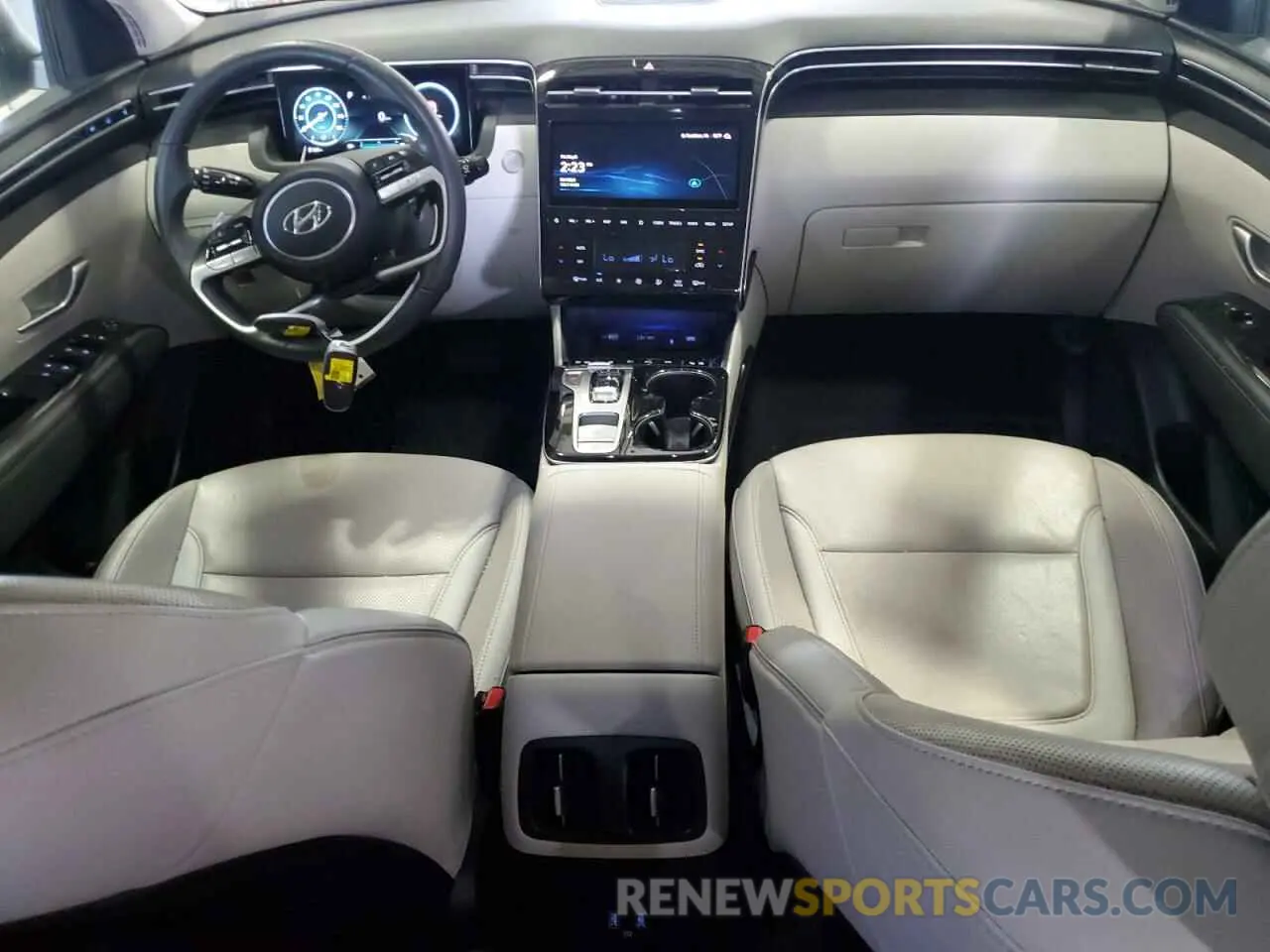 8 Photograph of a damaged car 5NMJECAE3PH211513 HYUNDAI TUCSON 2023