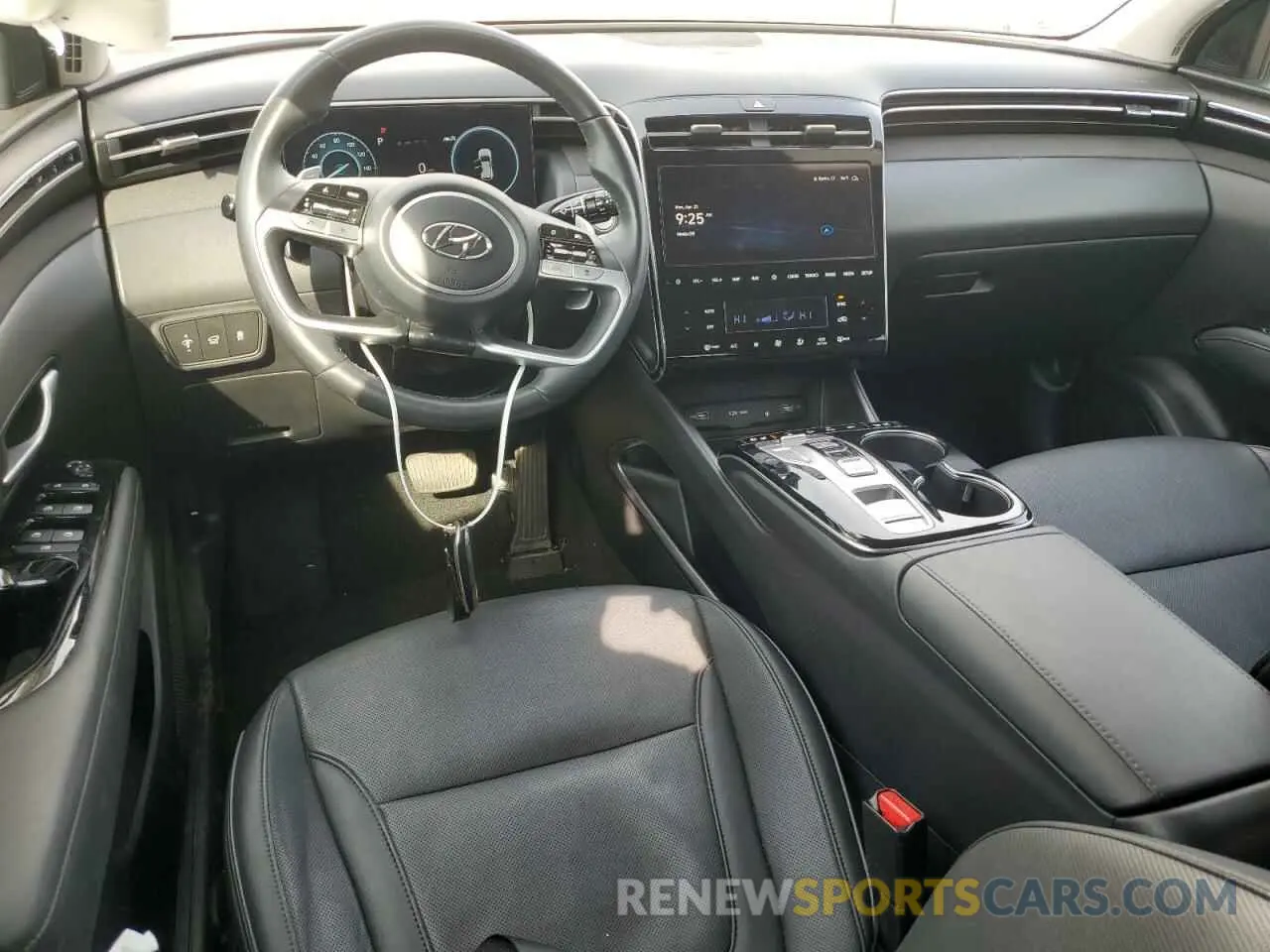 8 Photograph of a damaged car 5NMJECAE8PH247472 HYUNDAI TUCSON 2023
