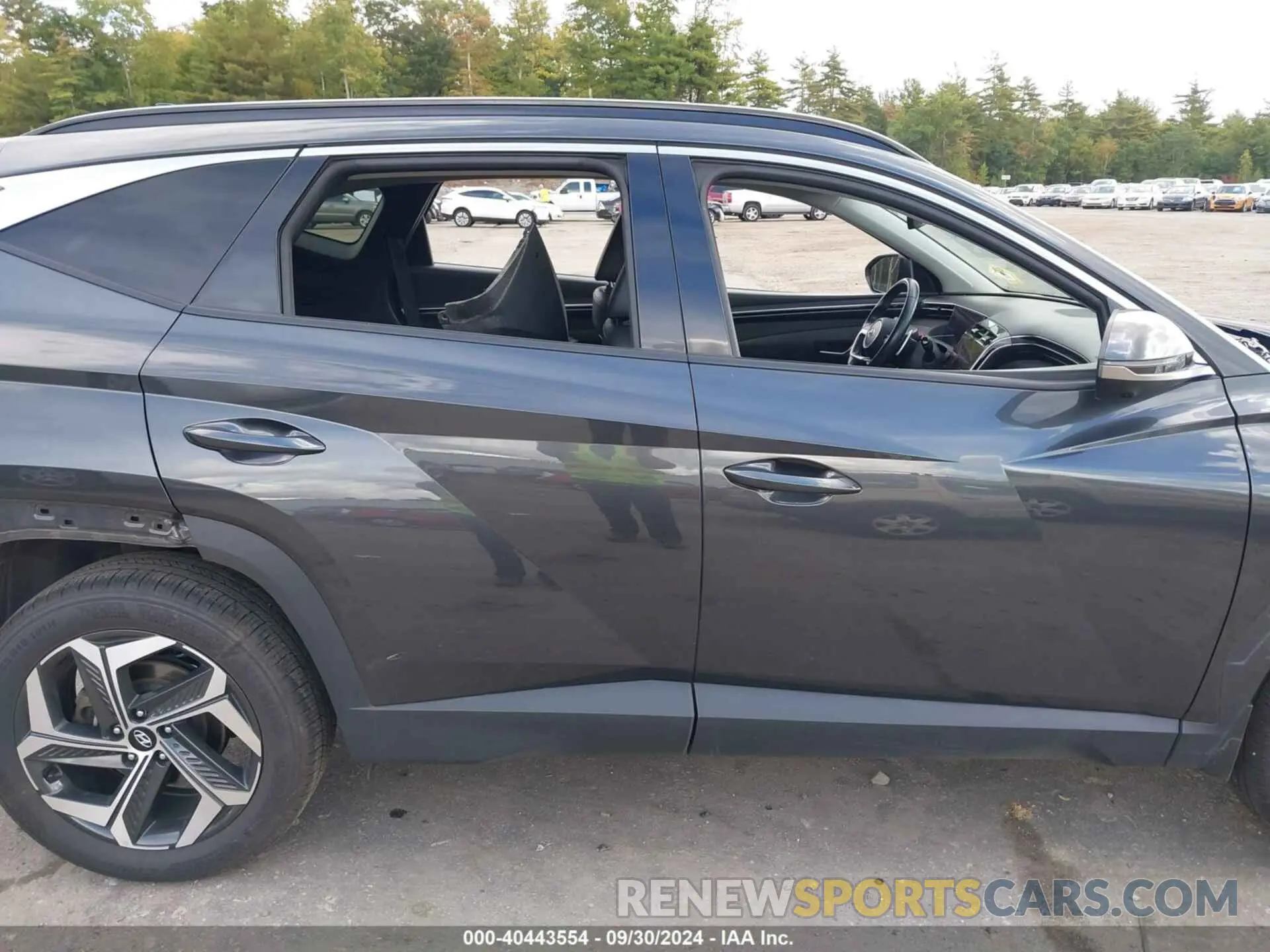 13 Photograph of a damaged car 5NMJECAE9PH164357 HYUNDAI TUCSON 2023