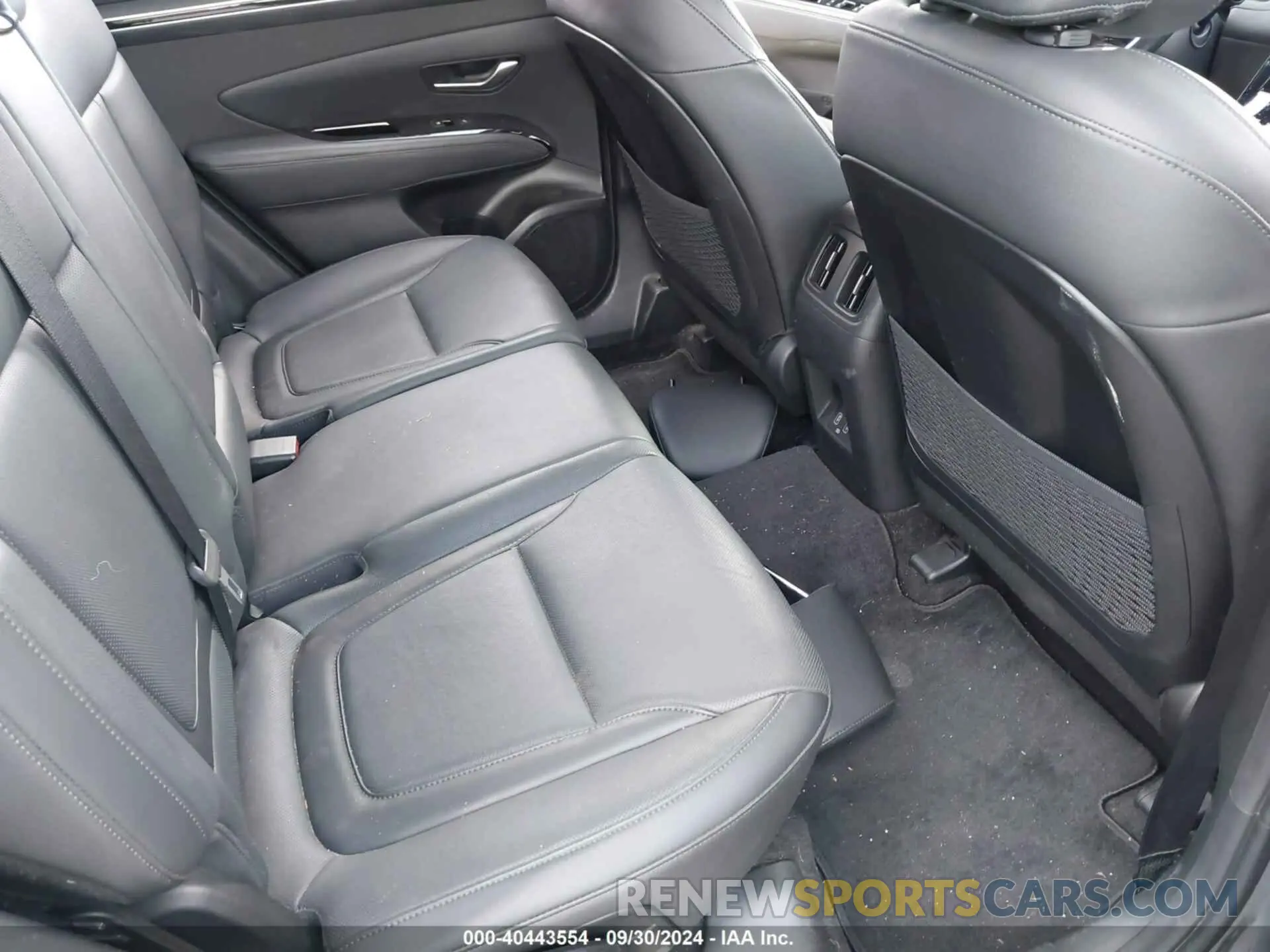 8 Photograph of a damaged car 5NMJECAE9PH164357 HYUNDAI TUCSON 2023