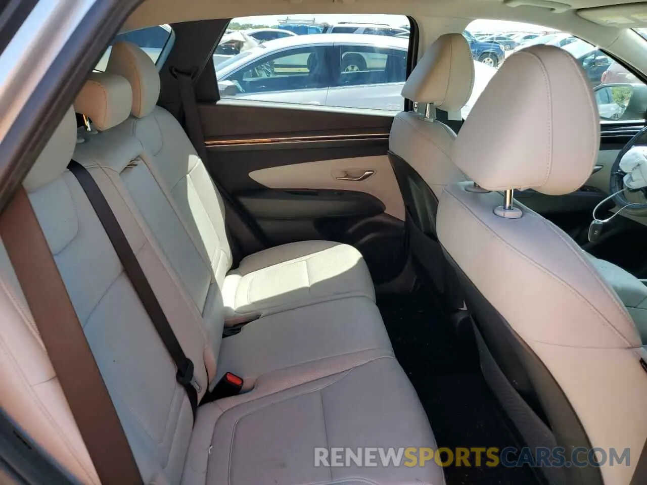 11 Photograph of a damaged car 5NMJF3AE2PH269111 HYUNDAI TUCSON 2023
