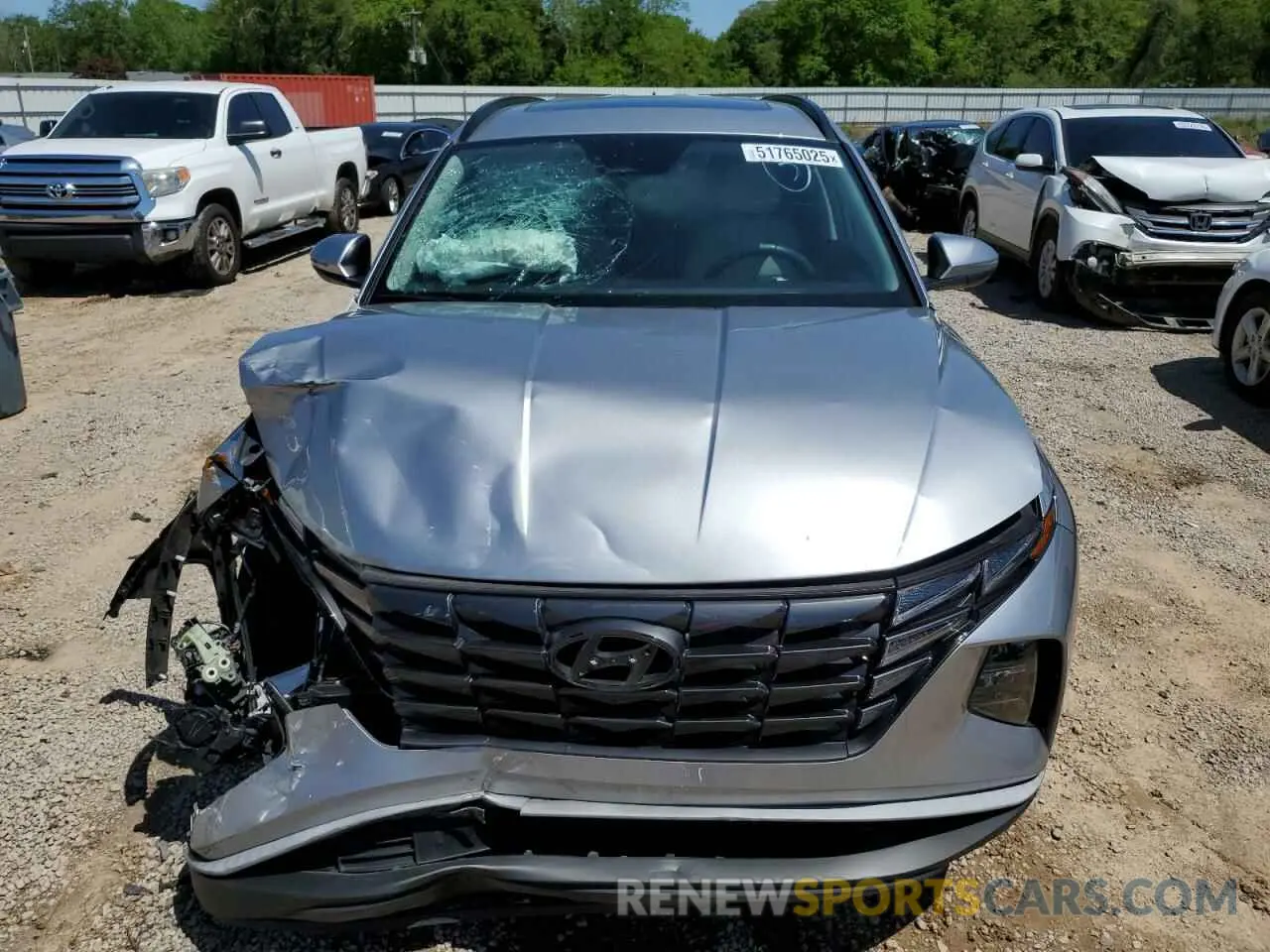 5 Photograph of a damaged car 5NMJF3AE2PH269111 HYUNDAI TUCSON 2023