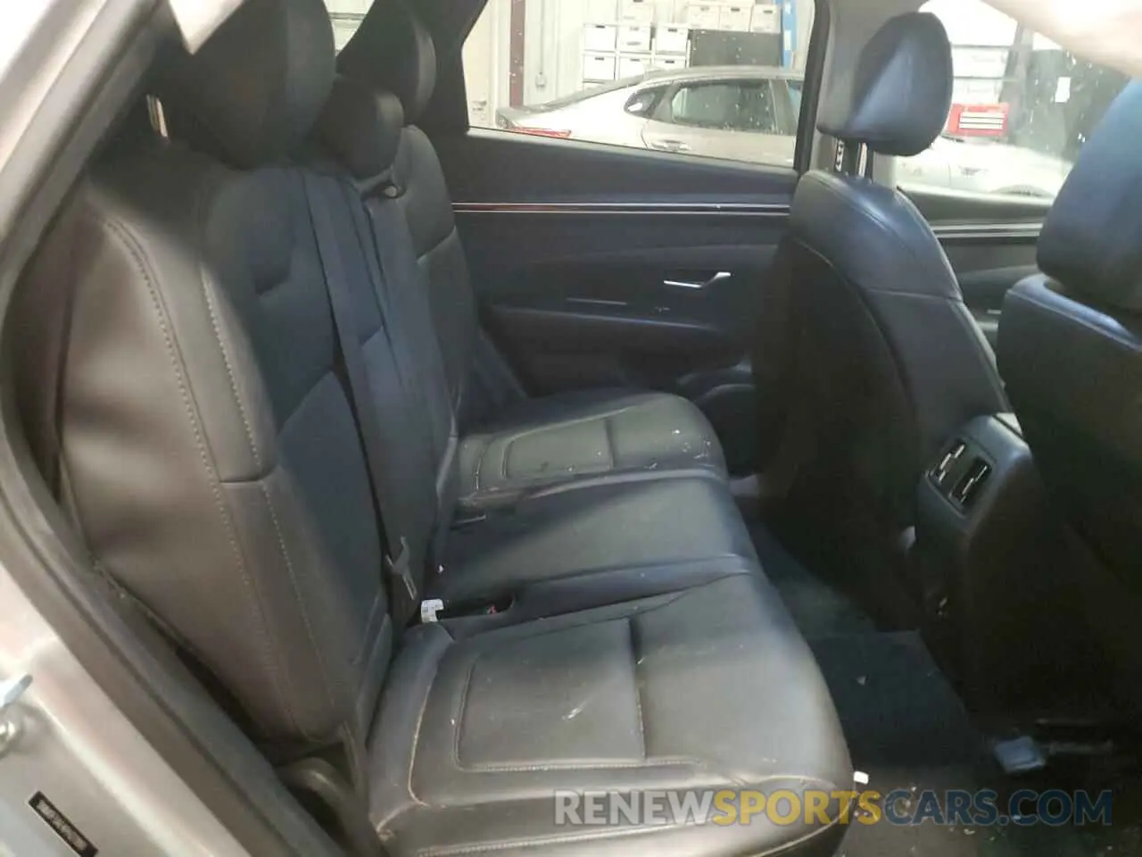 12 Photograph of a damaged car 5NMJF3AE4PH272897 HYUNDAI TUCSON 2023