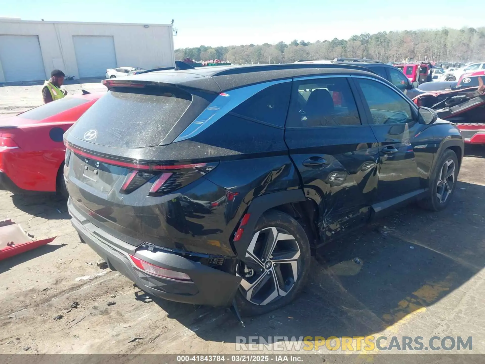 4 Photograph of a damaged car 5NMJF3AE5PH263027 HYUNDAI TUCSON 2023