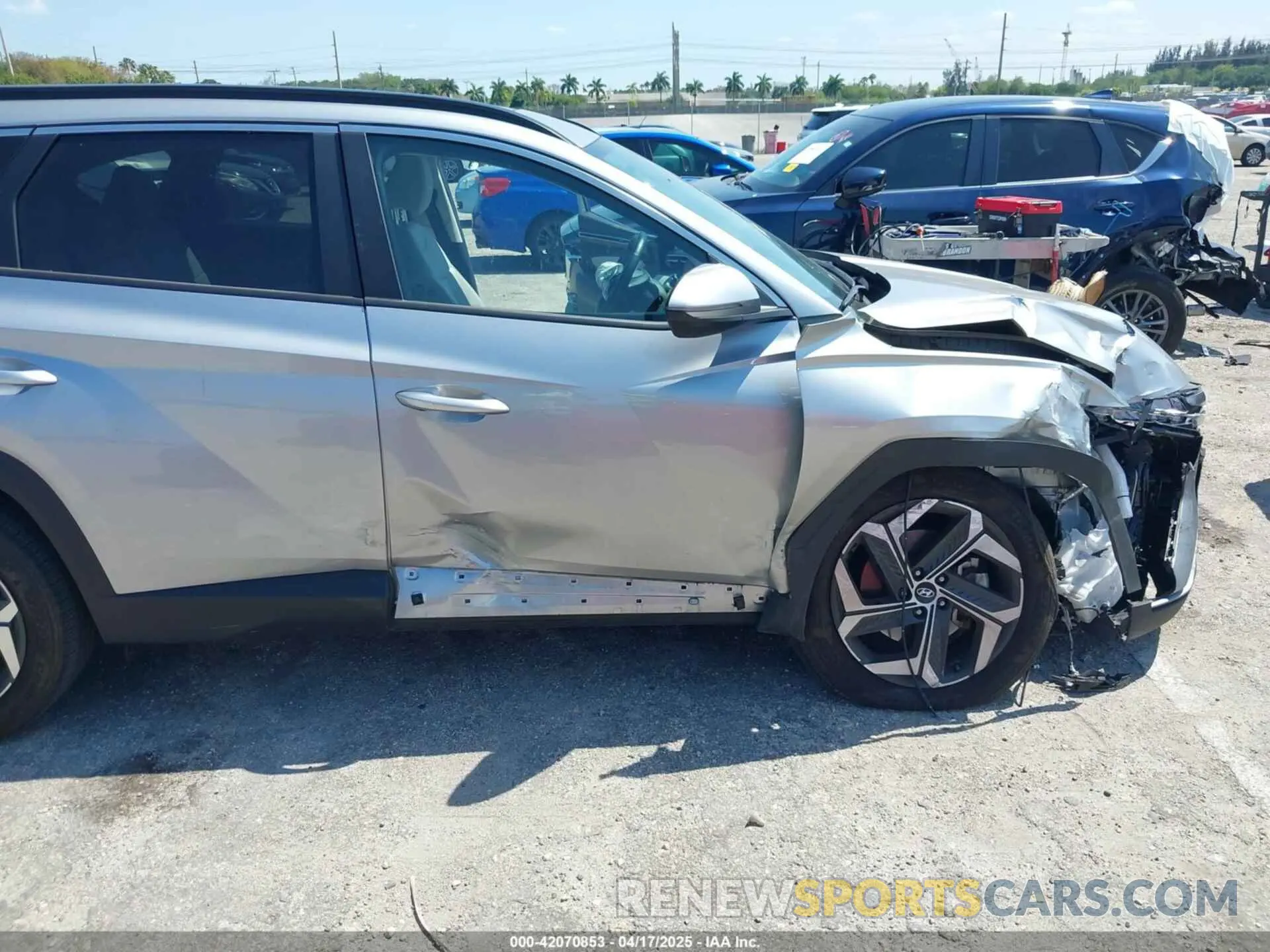 6 Фотография поврежденного автомобиля 5NMJF3AE6PH292391 HYUNDAI TUCSON 2023