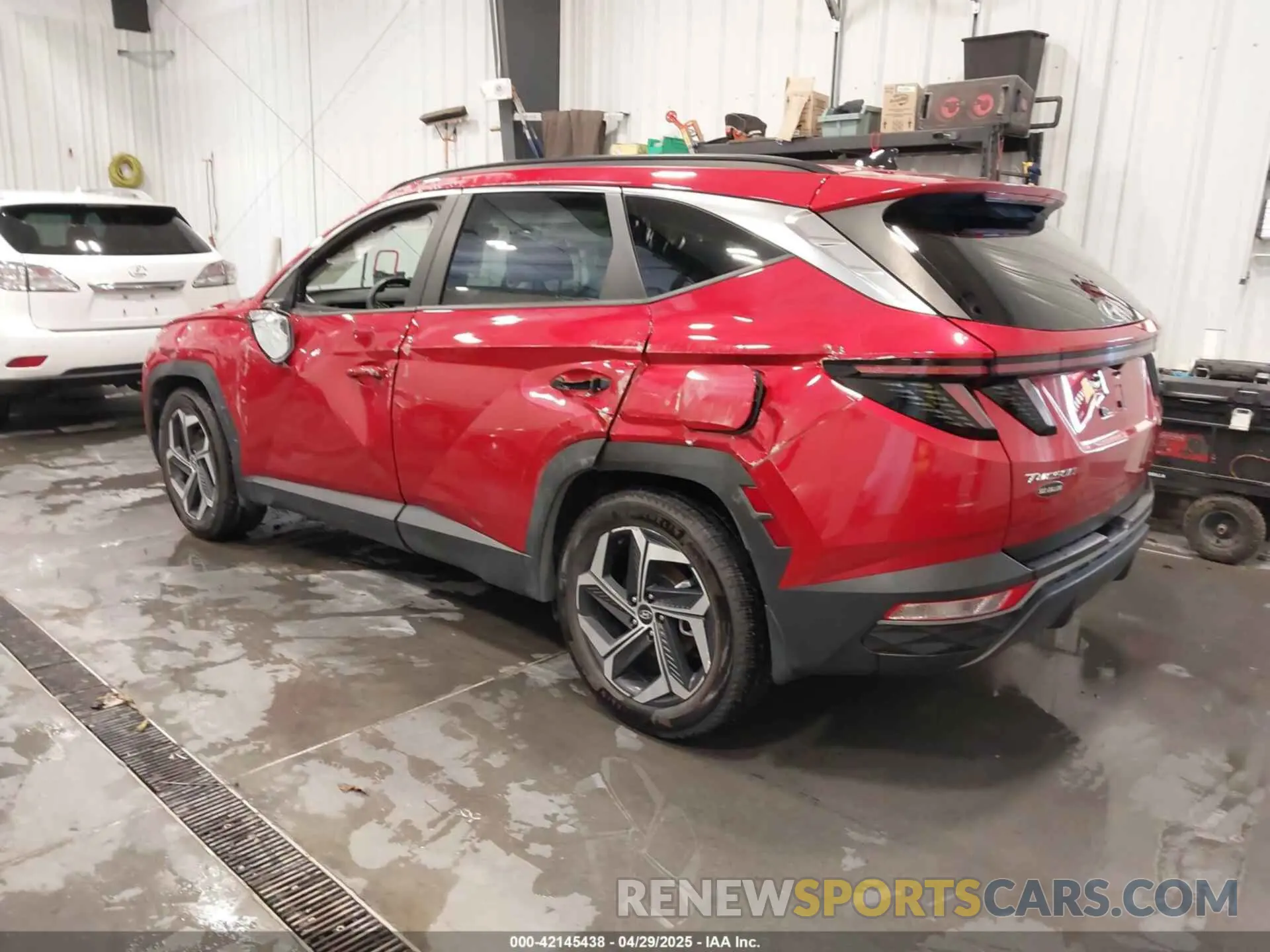 3 Фотография поврежденного автомобиля 5NMJF3AE8PH186380 HYUNDAI TUCSON 2023