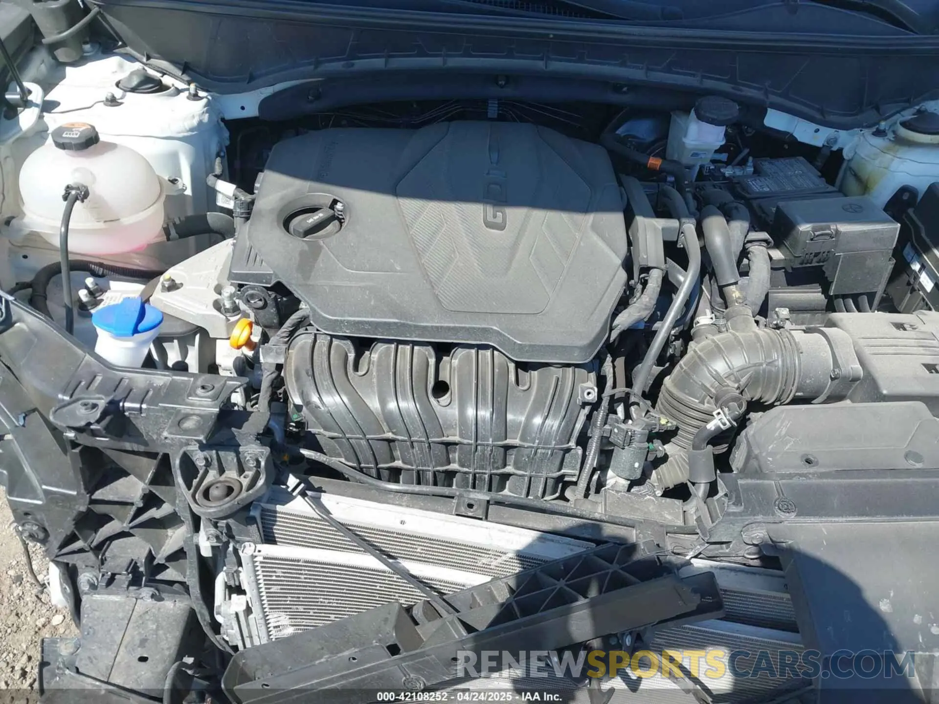 10 Photograph of a damaged car 5NMJFCAE1PH291889 HYUNDAI TUCSON 2023