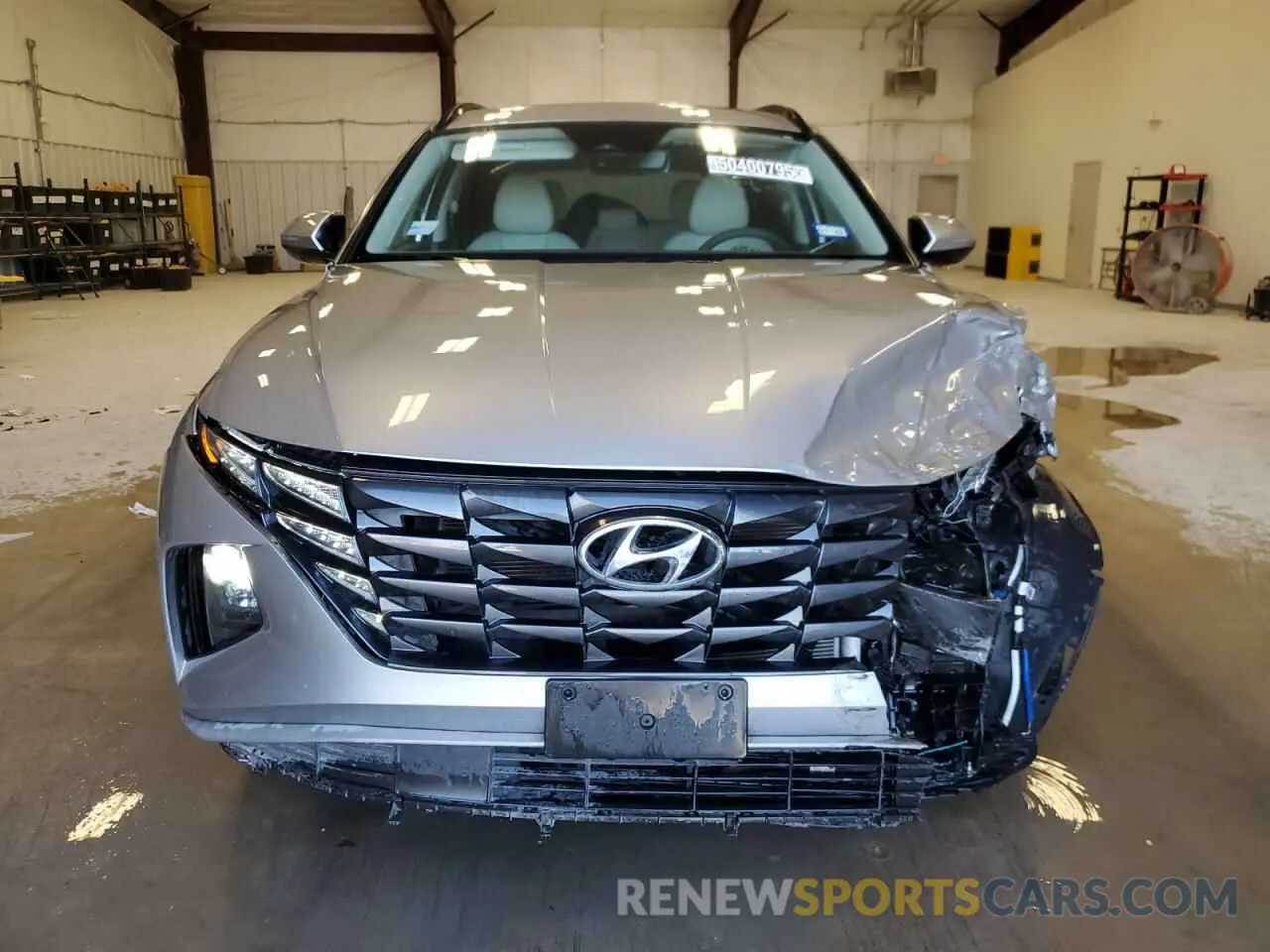 5 Photograph of a damaged car 5NMJFCAE2PH219986 HYUNDAI TUCSON 2023