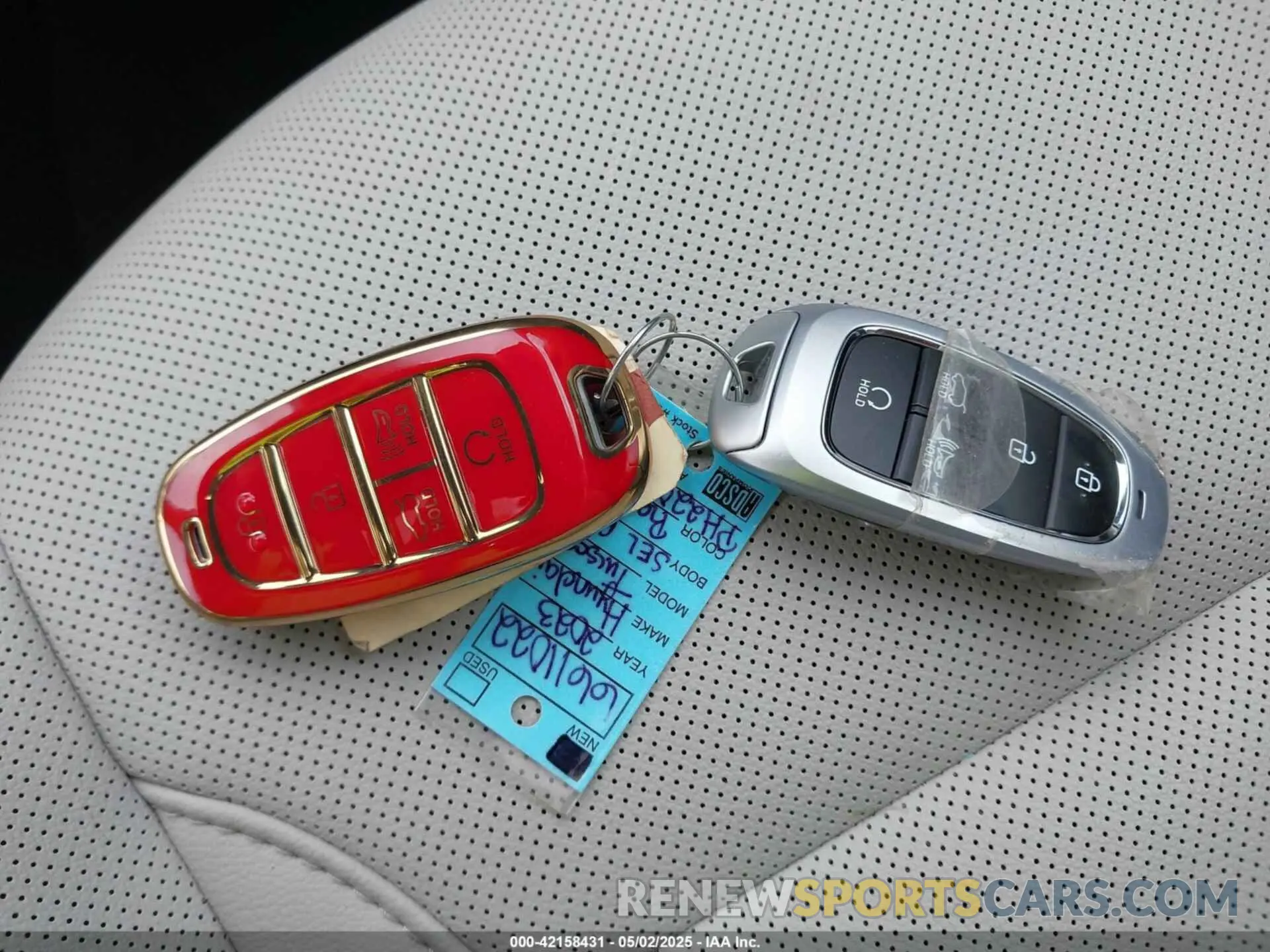 11 Photograph of a damaged car 5NMJFCAE3PH220967 HYUNDAI TUCSON 2023