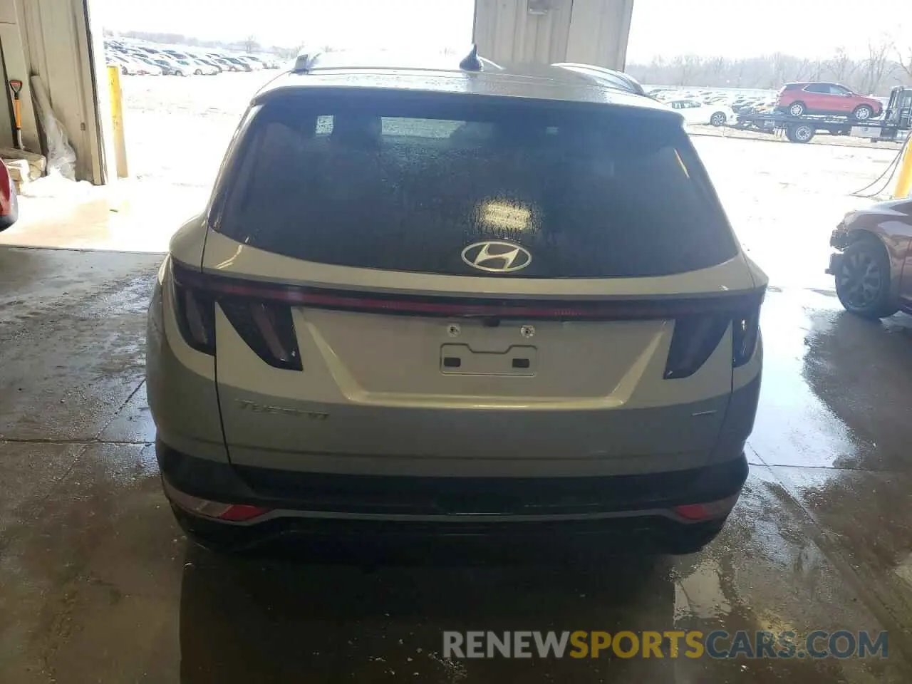 6 Photograph of a damaged car 5NMJFCAE4PH177319 HYUNDAI TUCSON 2023