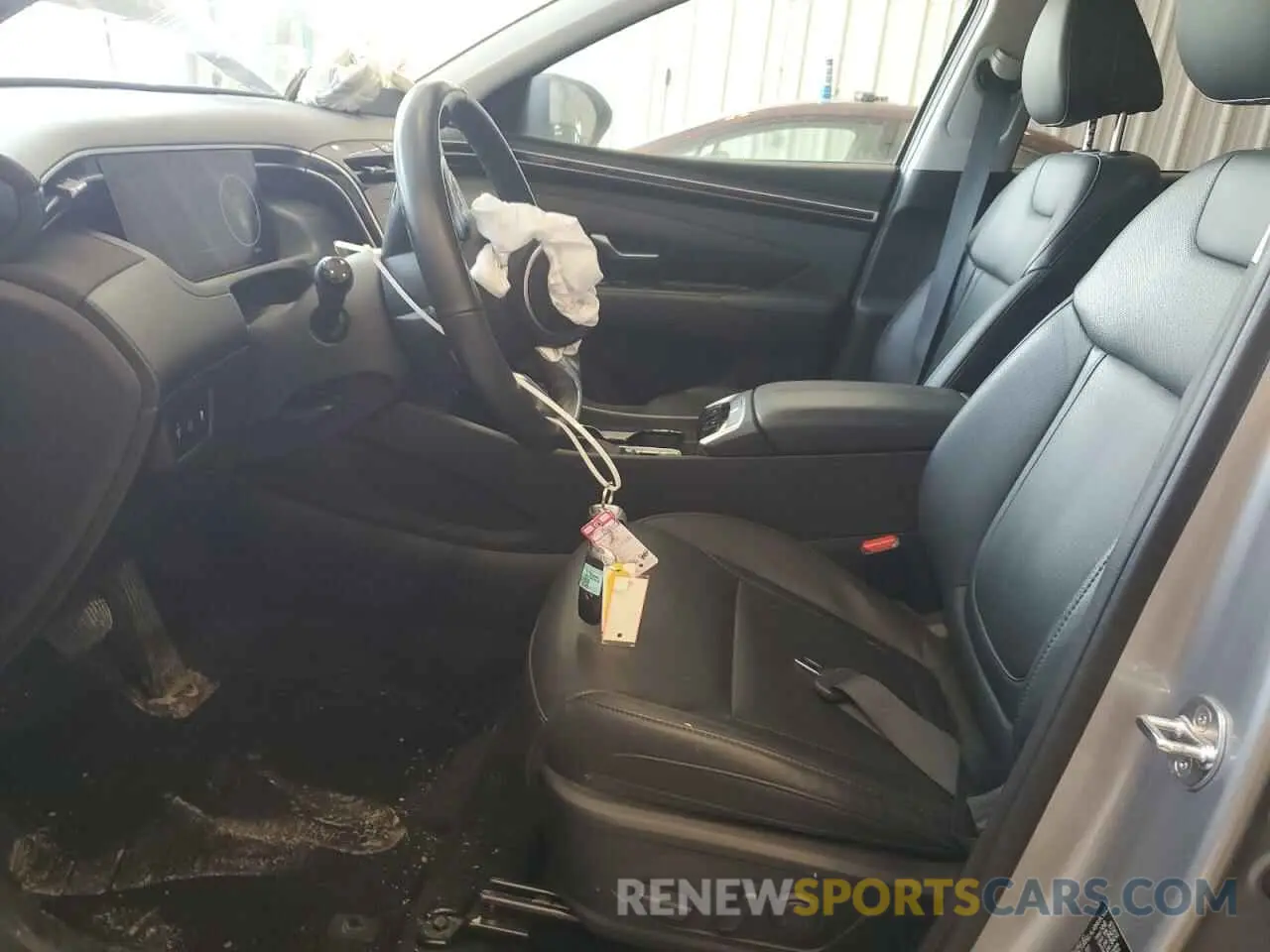 7 Photograph of a damaged car 5NMJFCAE4PH177319 HYUNDAI TUCSON 2023