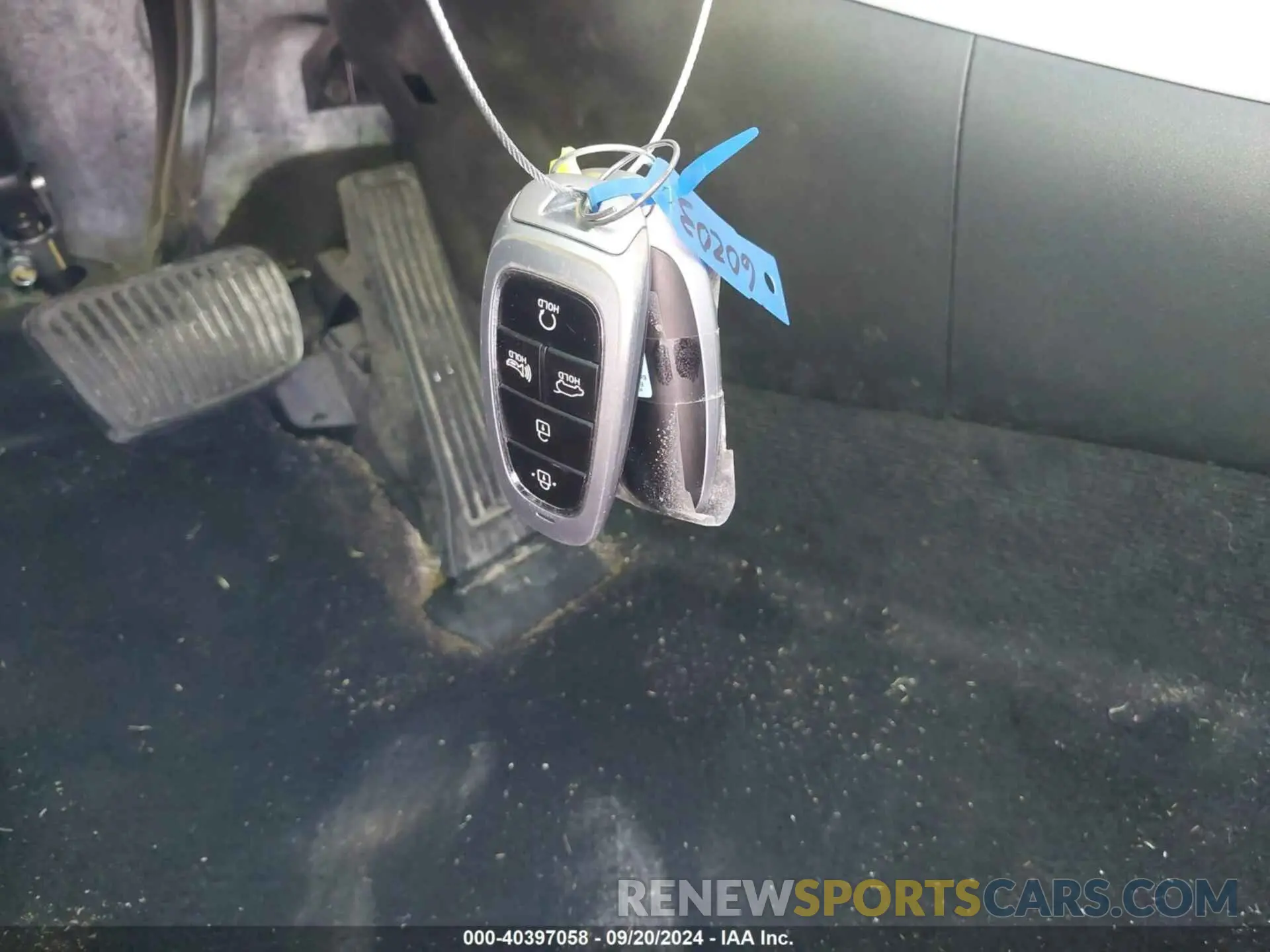 11 Photograph of a damaged car 5NMJFCAE6PH205279 HYUNDAI TUCSON 2023