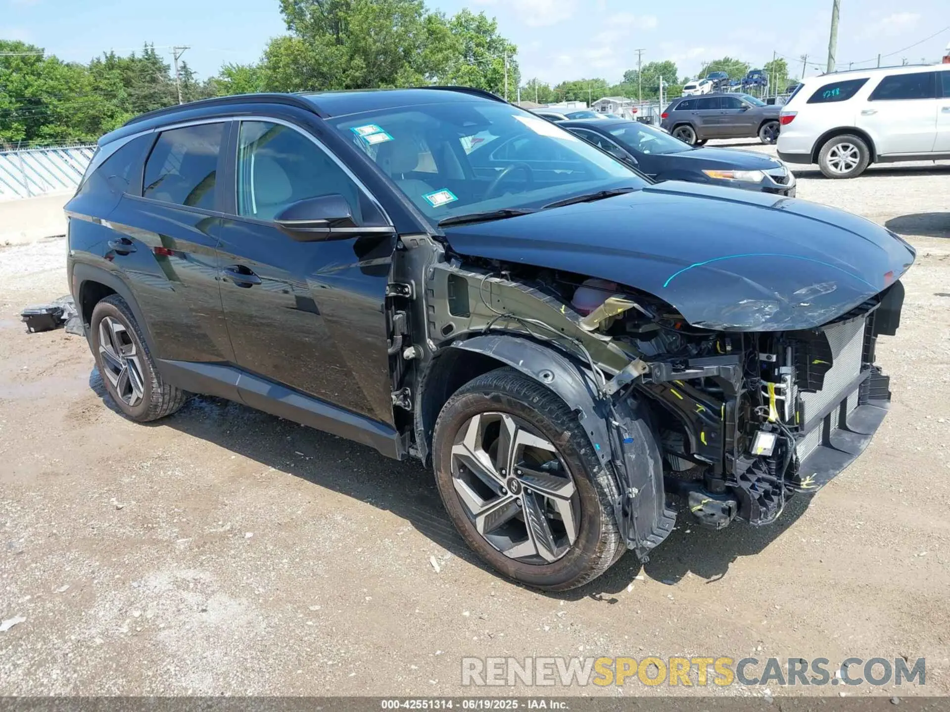1 Photograph of a damaged car 5NMJFCAE6PH208148 HYUNDAI TUCSON 2023