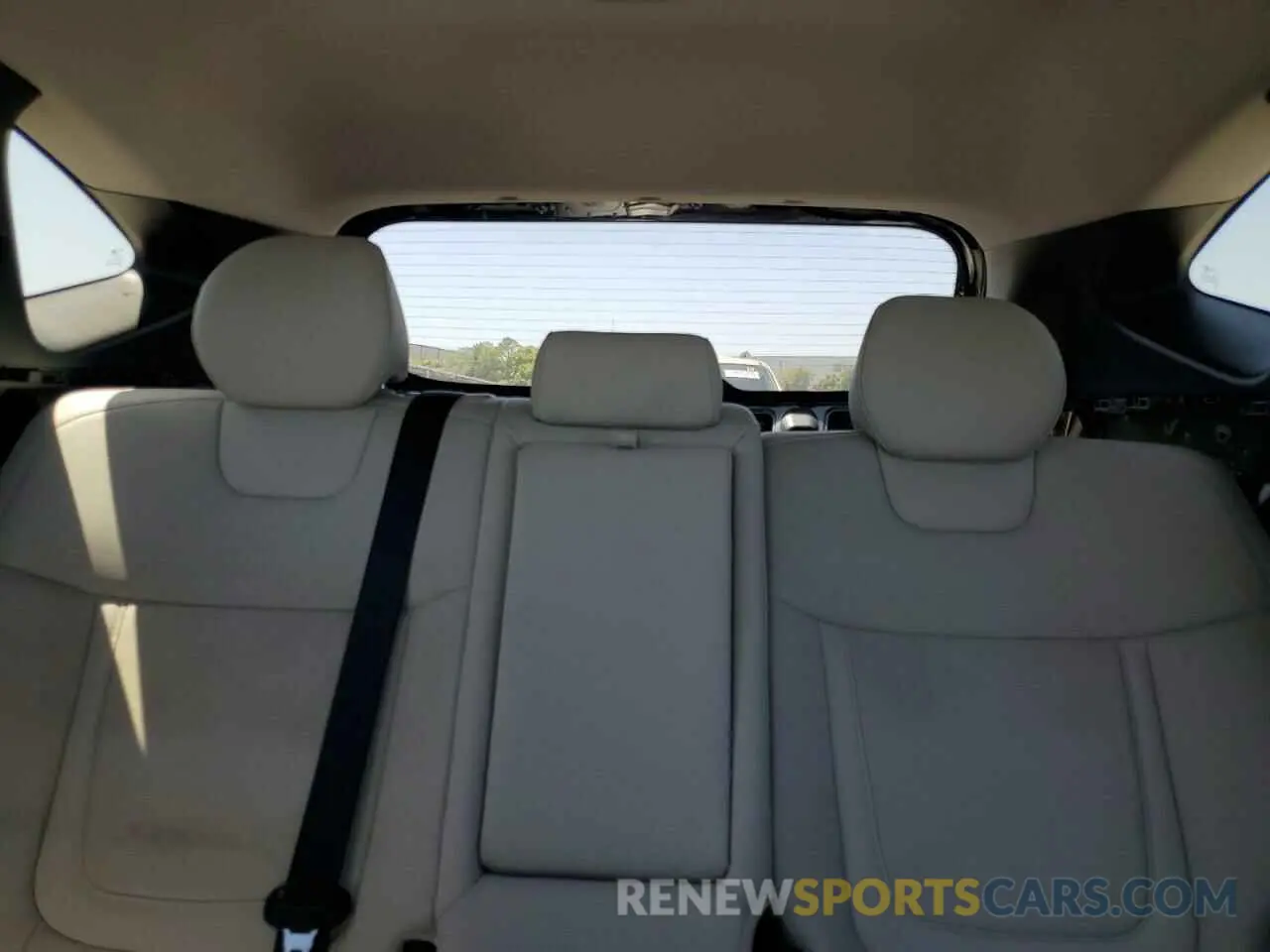 10 Фотография поврежденного автомобиля 5NMJFCAE8PH199842 HYUNDAI TUCSON 2023