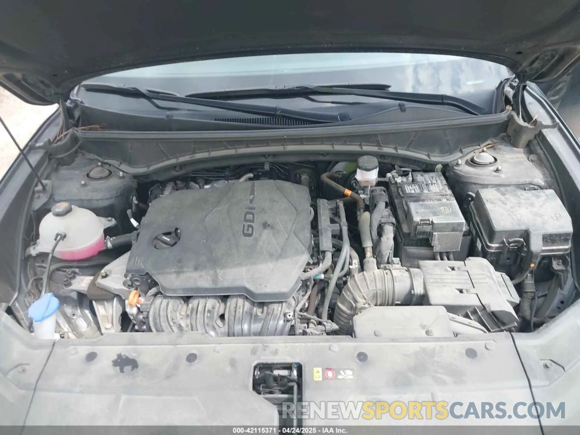 10 Photograph of a damaged car 5NMJFCAE9PH210279 HYUNDAI TUCSON 2023