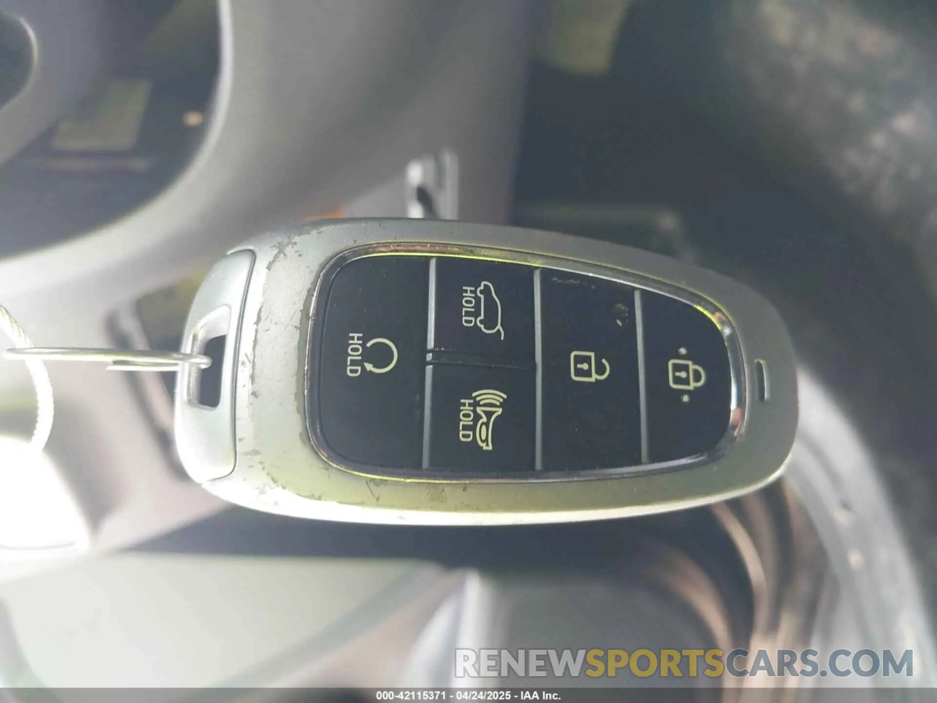 11 Photograph of a damaged car 5NMJFCAE9PH210279 HYUNDAI TUCSON 2023