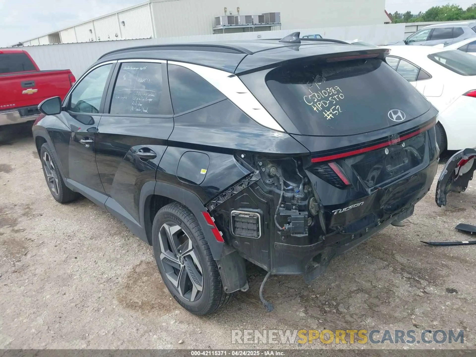 3 Photograph of a damaged car 5NMJFCAE9PH210279 HYUNDAI TUCSON 2023
