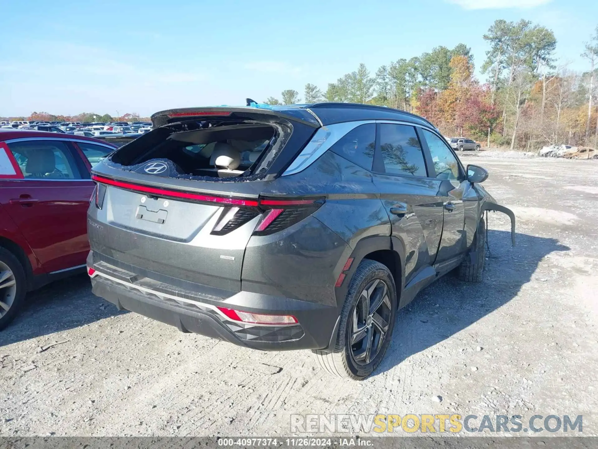 4 Photograph of a damaged car 5NMJFCAE9PH212095 HYUNDAI TUCSON 2023