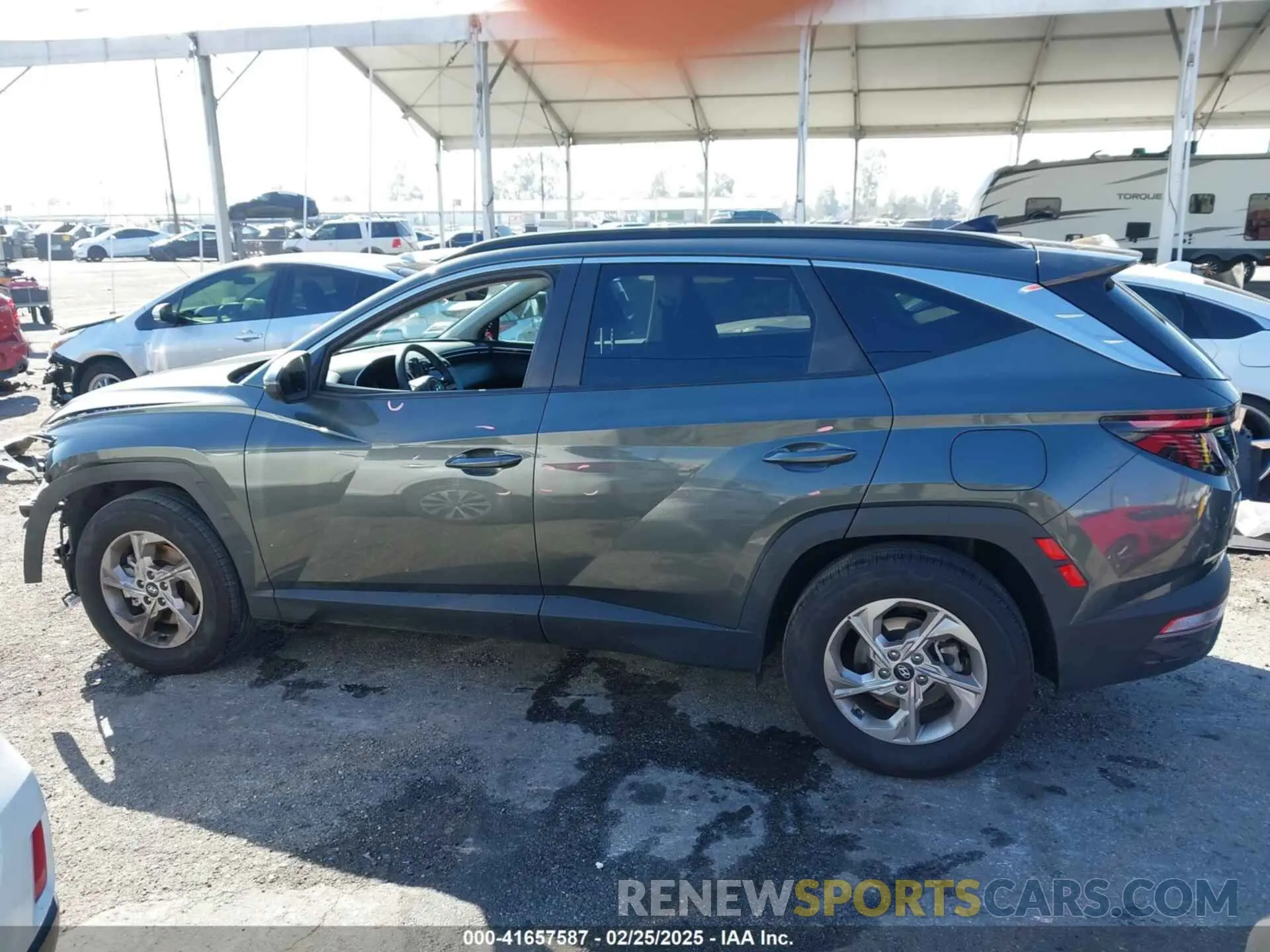15 Photograph of a damaged car KM8JB3AE6PU263392 HYUNDAI TUCSON 2023