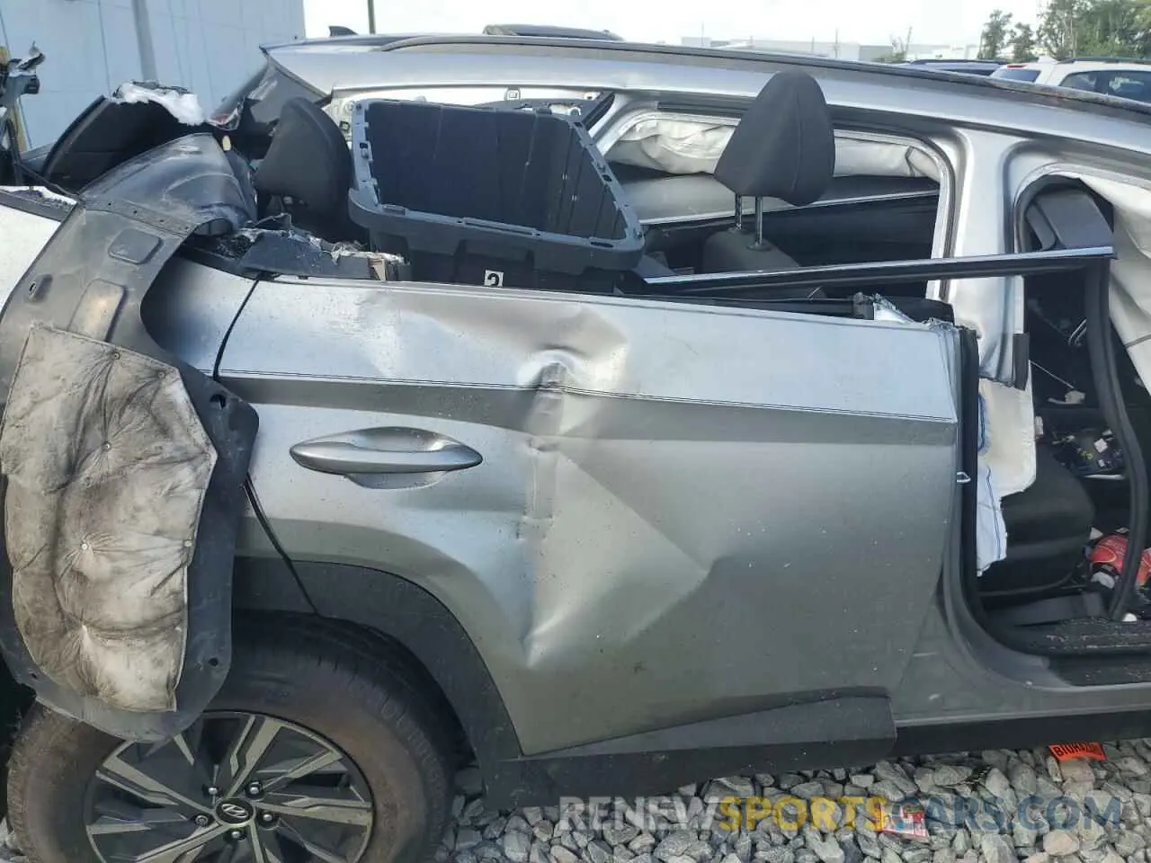 11 Photograph of a damaged car KM8JBCA16PU102182 HYUNDAI TUCSON 2023