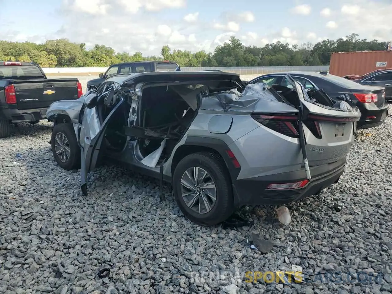 2 Photograph of a damaged car KM8JBCA16PU102182 HYUNDAI TUCSON 2023