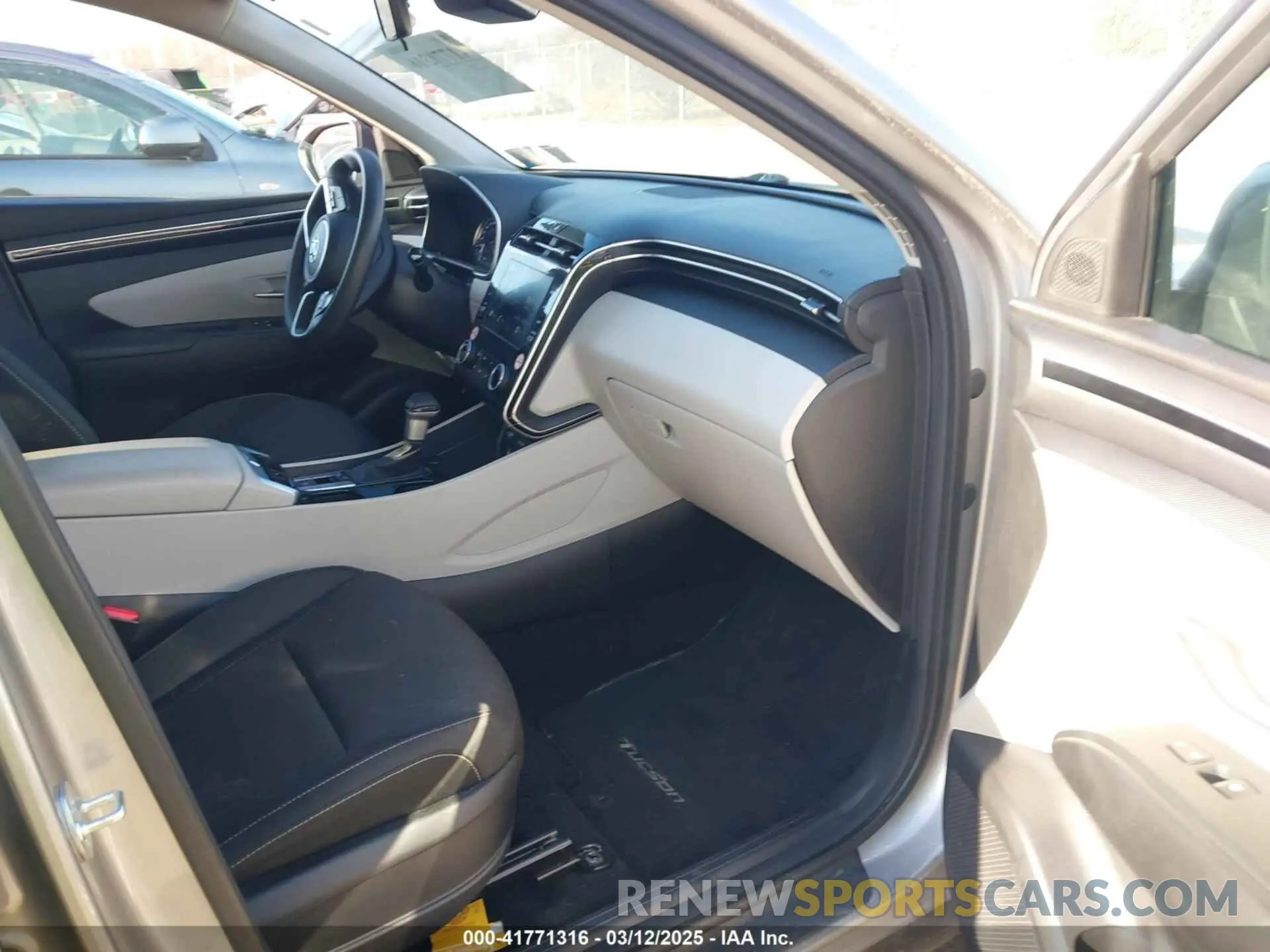 5 Photograph of a damaged car KM8JBCAE2PU248128 HYUNDAI TUCSON 2023