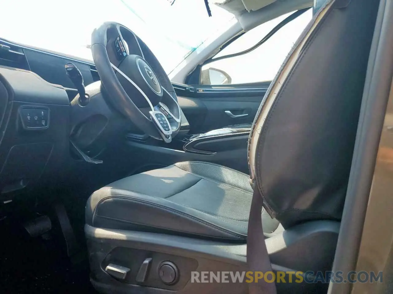 7 Photograph of a damaged car KM8JECA15PU135746 HYUNDAI TUCSON 2023