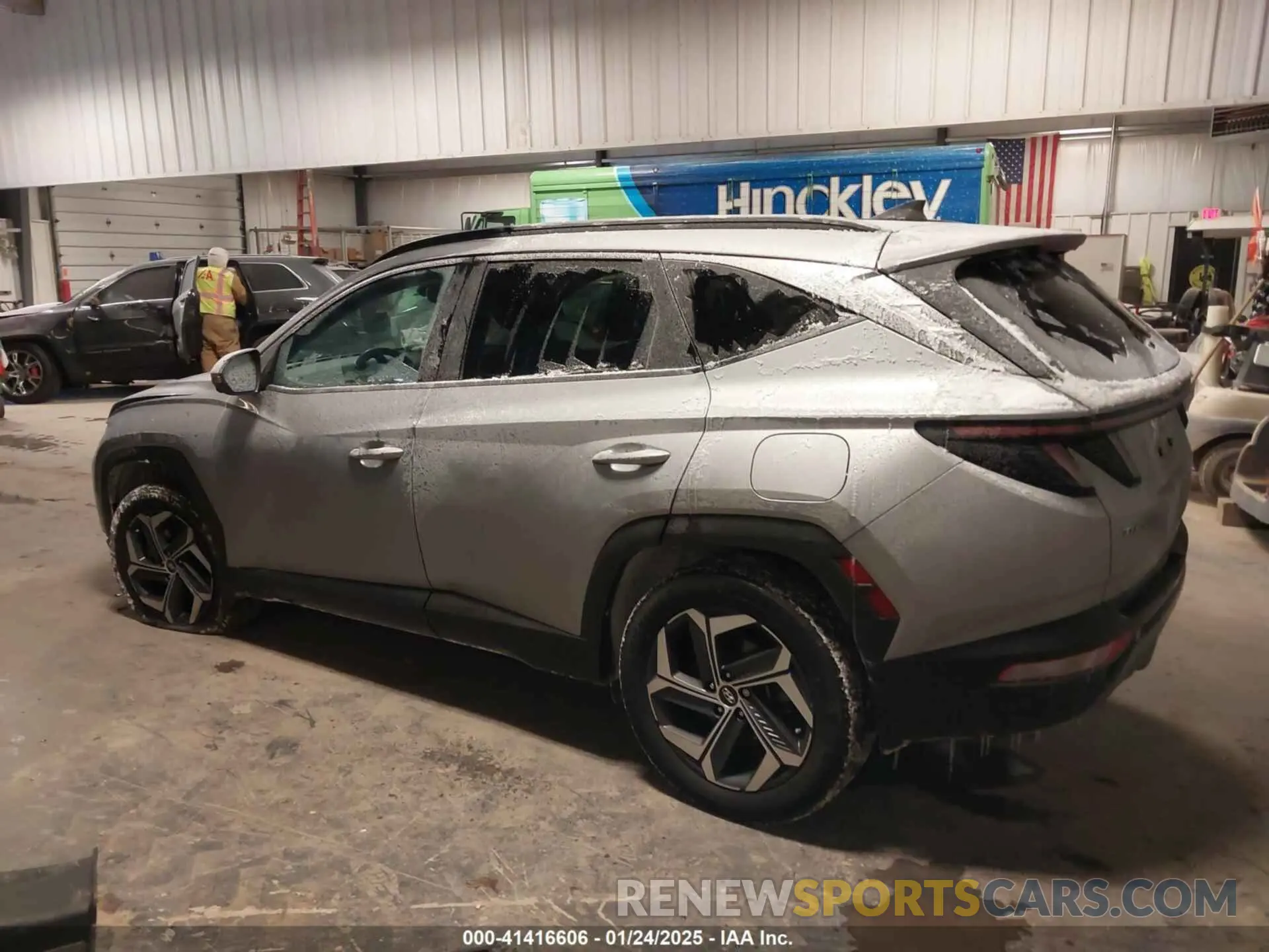 15 Фотография поврежденного автомобиля KM8JECAE0PU213725 HYUNDAI TUCSON 2023